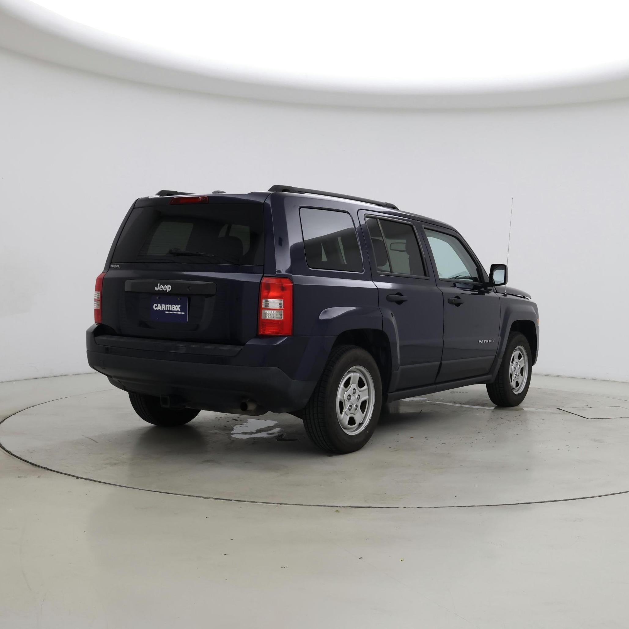 Thumbnail: 2016 Jeep Patriot - 8