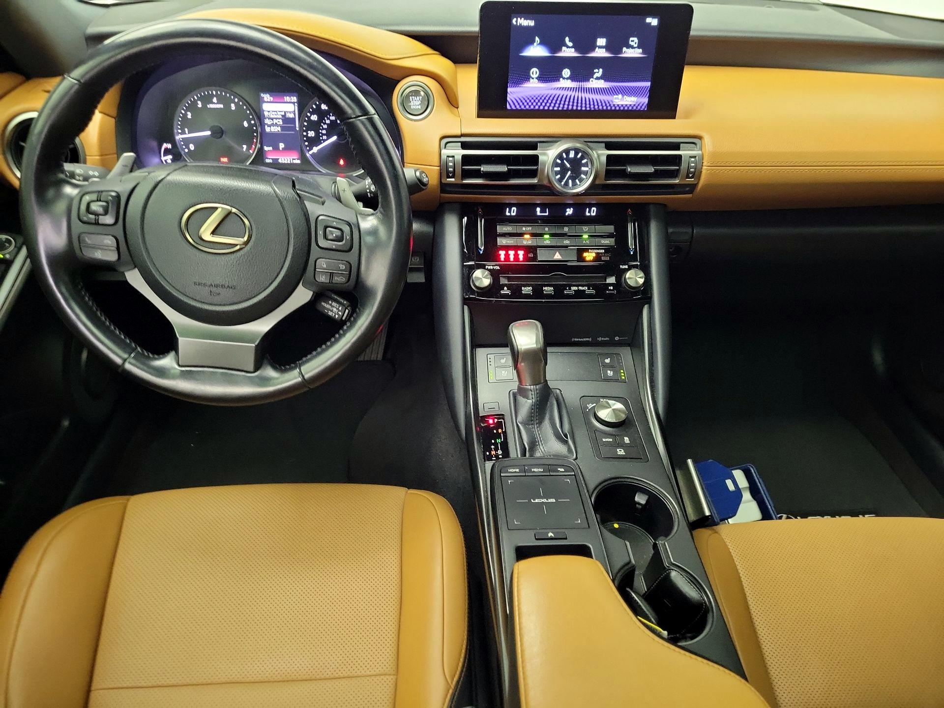 Thumbnail: 2021 Lexus IS - 9
