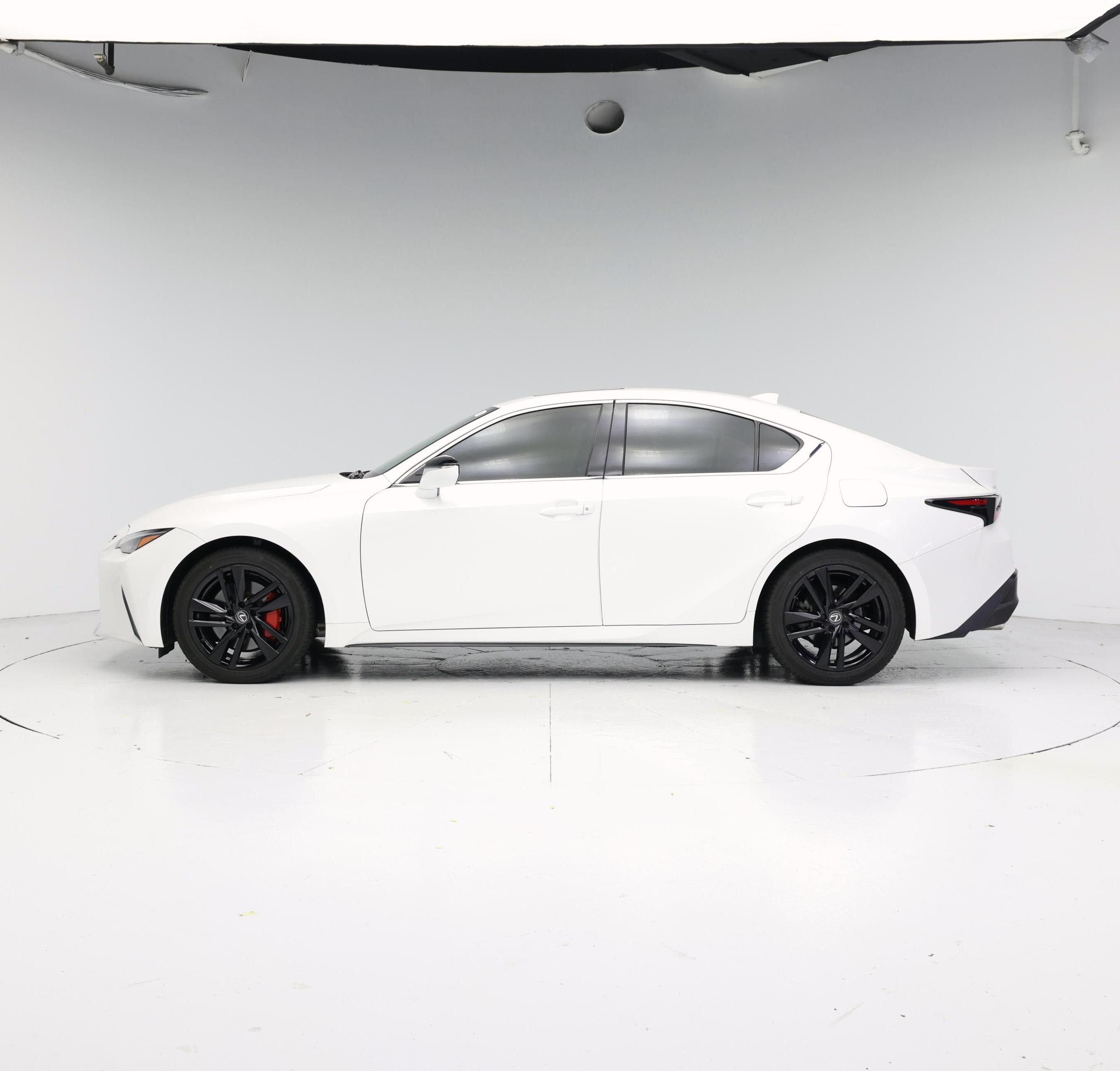 Thumbnail: 2021 Lexus IS - 3