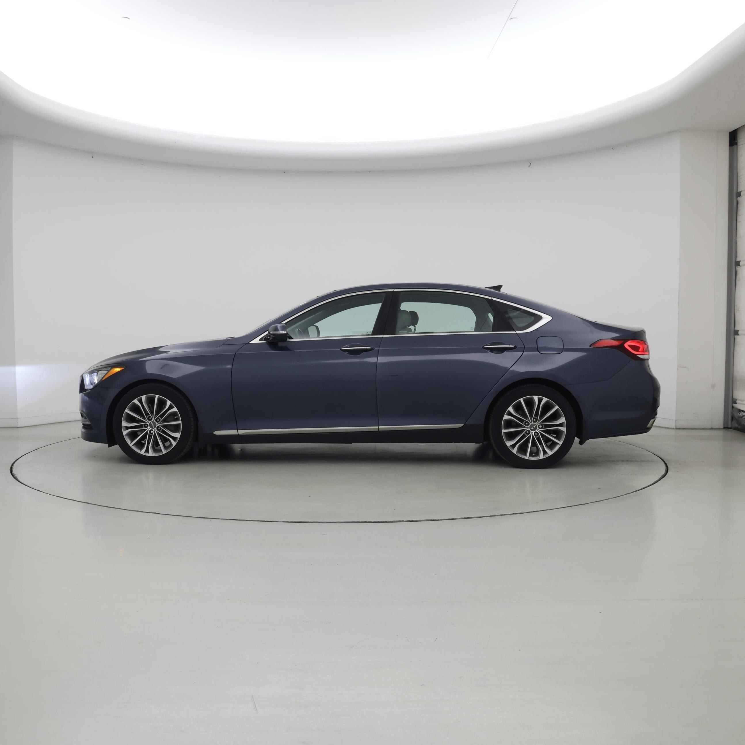 Thumbnail: 2015 Hyundai Genesis - 3