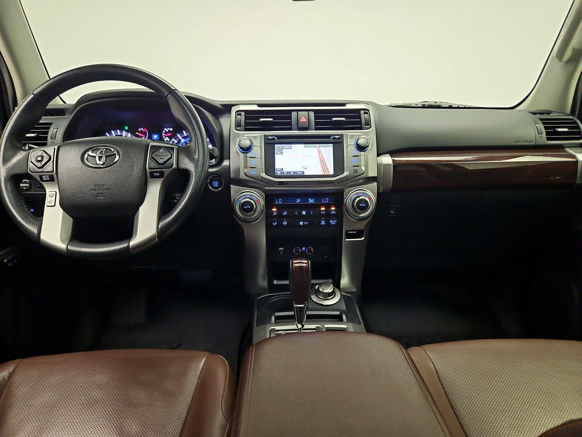 Thumbnail: 2017 Toyota 4Runner - 9