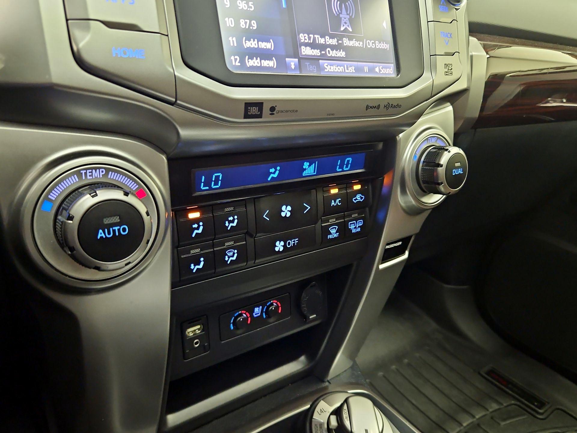 Thumbnail: 2017 Toyota 4Runner - 17