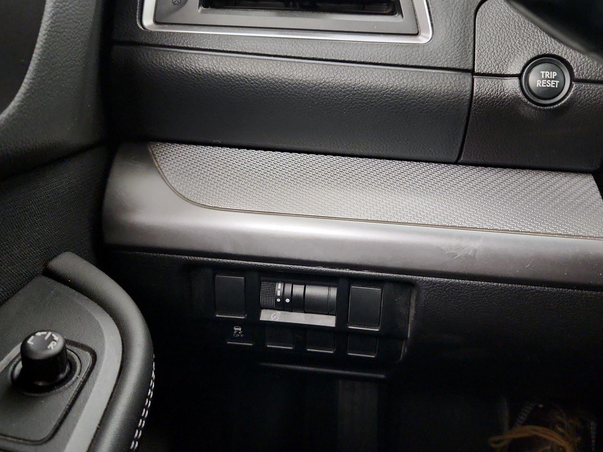 Thumbnail: 2017 Subaru Outback - 13