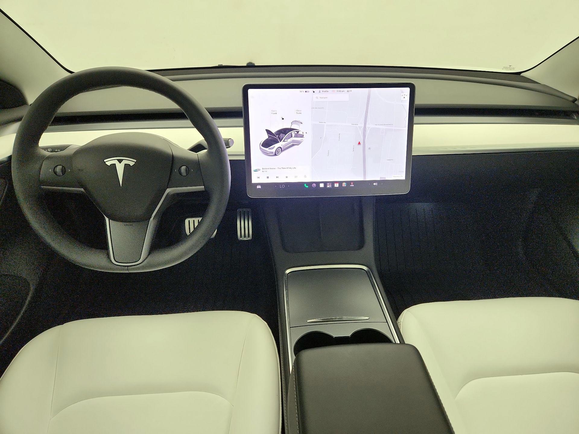 Thumbnail: 2022 Tesla Model 3 - 9