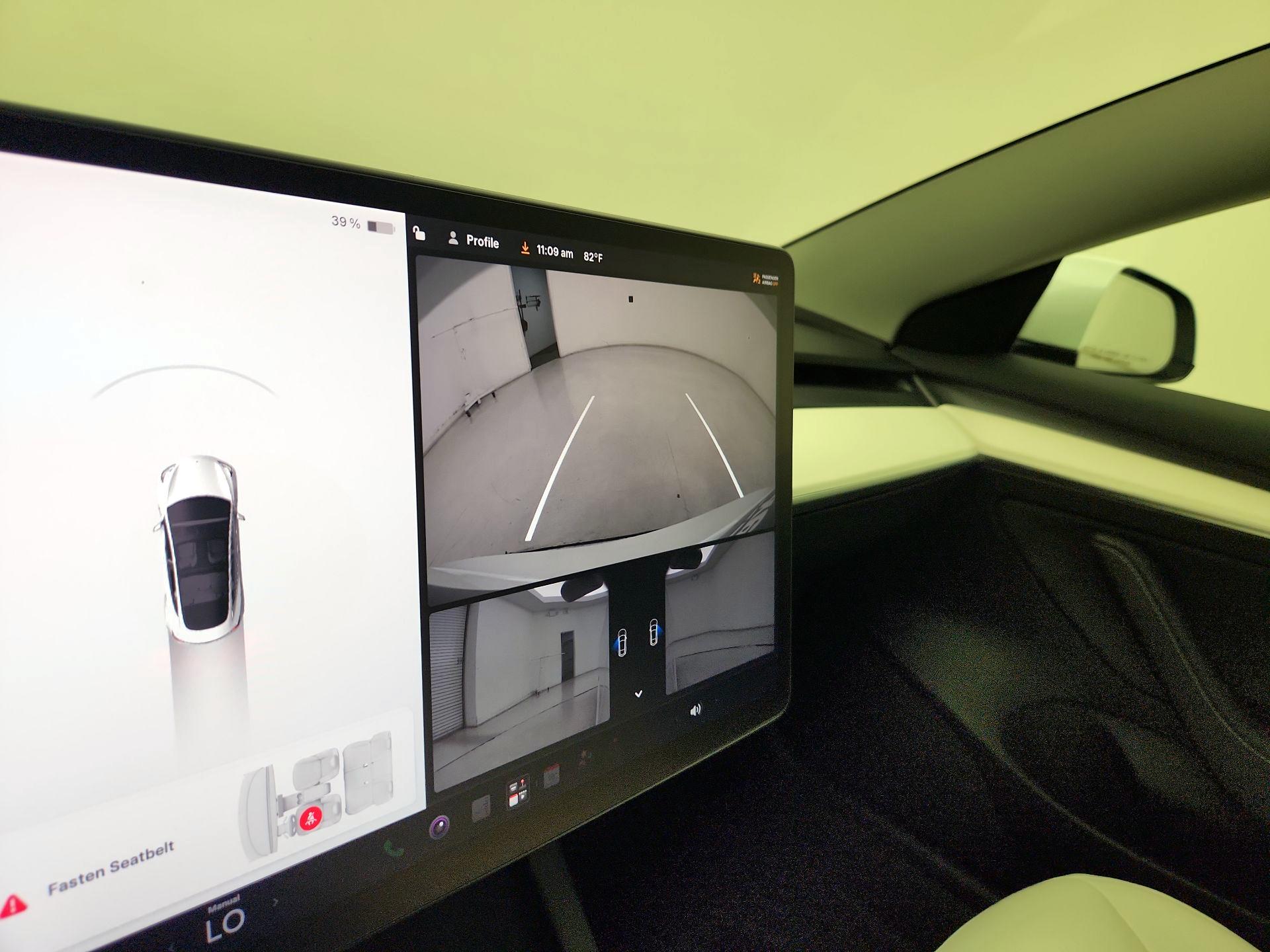 Thumbnail: 2022 Tesla Model 3 - 14