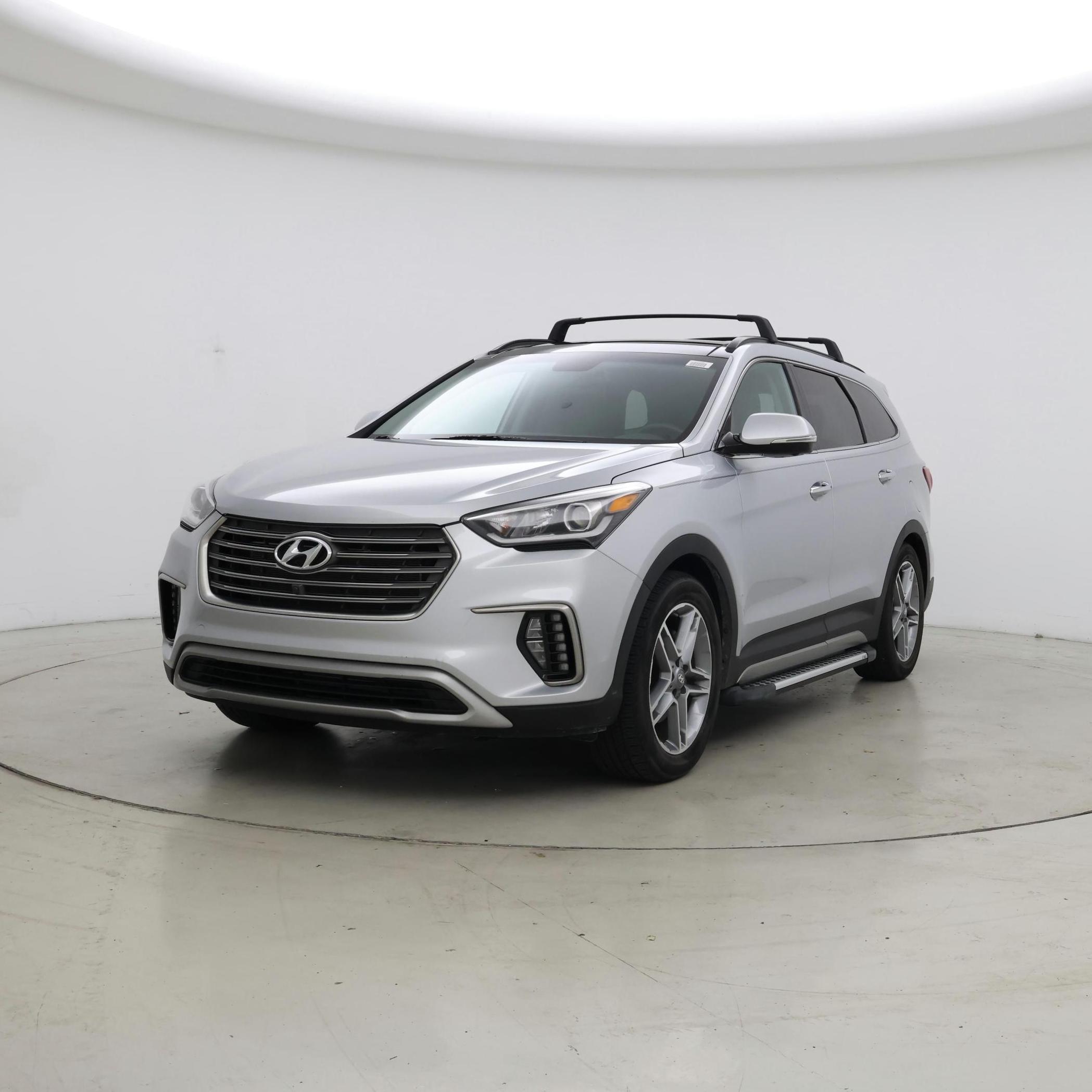 Thumbnail: 2017 Hyundai Santa Fe - 4