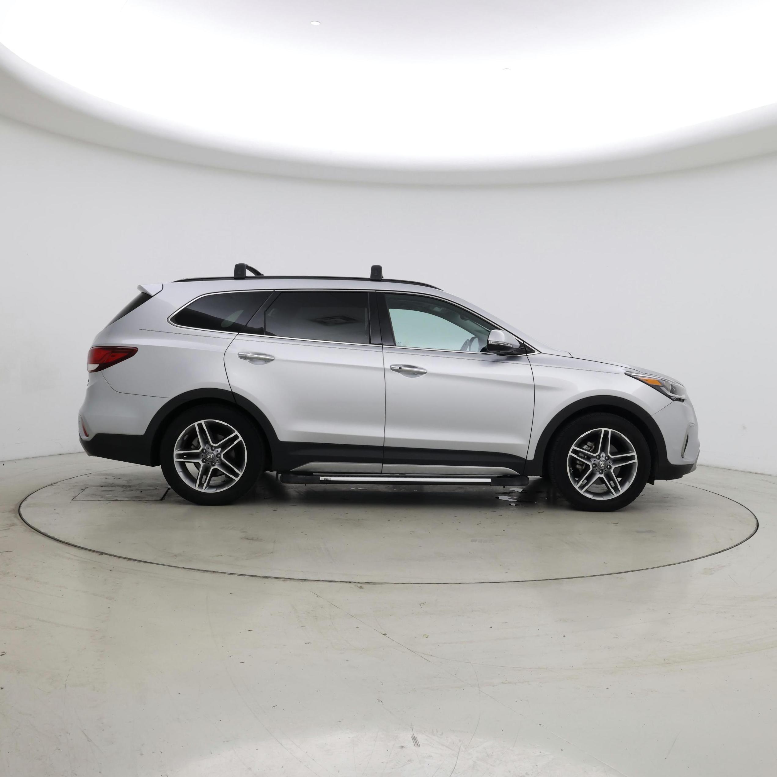 Thumbnail: 2017 Hyundai Santa Fe - 7