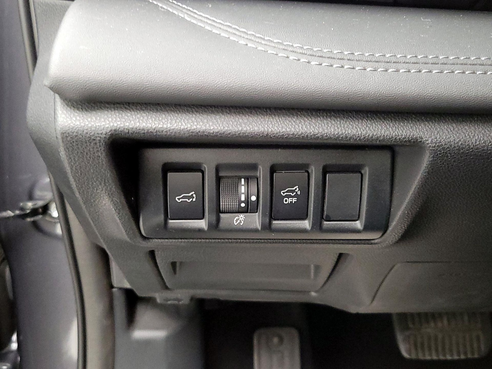 2024 Subaru Outback Limited - Photo 14