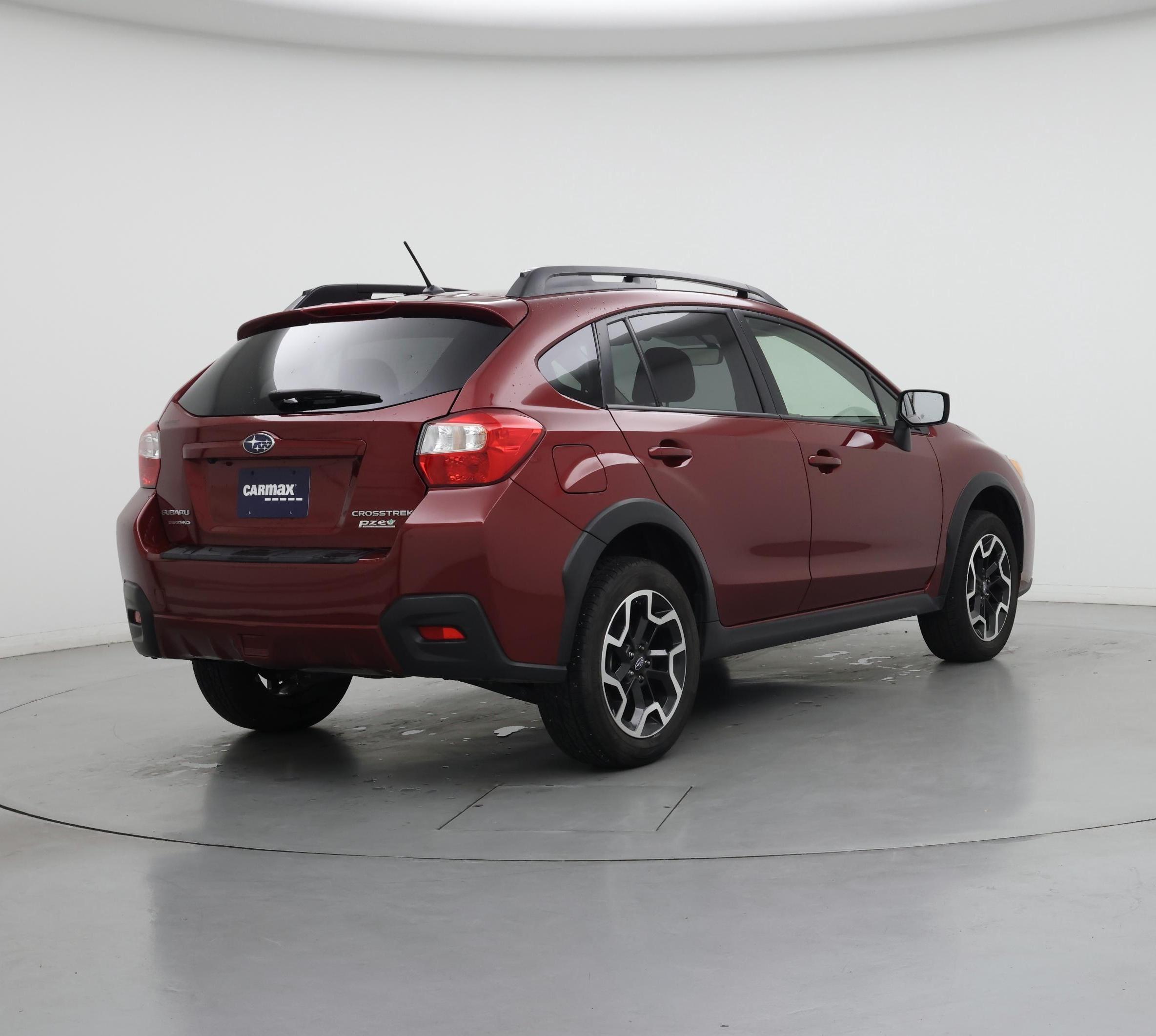 Thumbnail: 2017 Subaru Crosstrek - 8