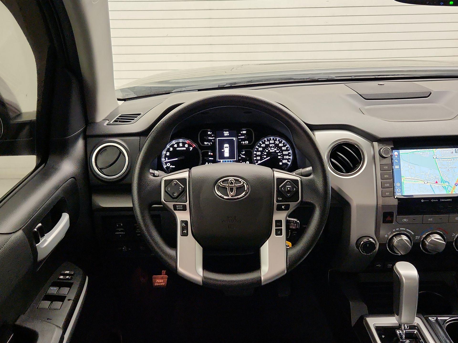 Thumbnail: 2021 Toyota Tundra - 10
