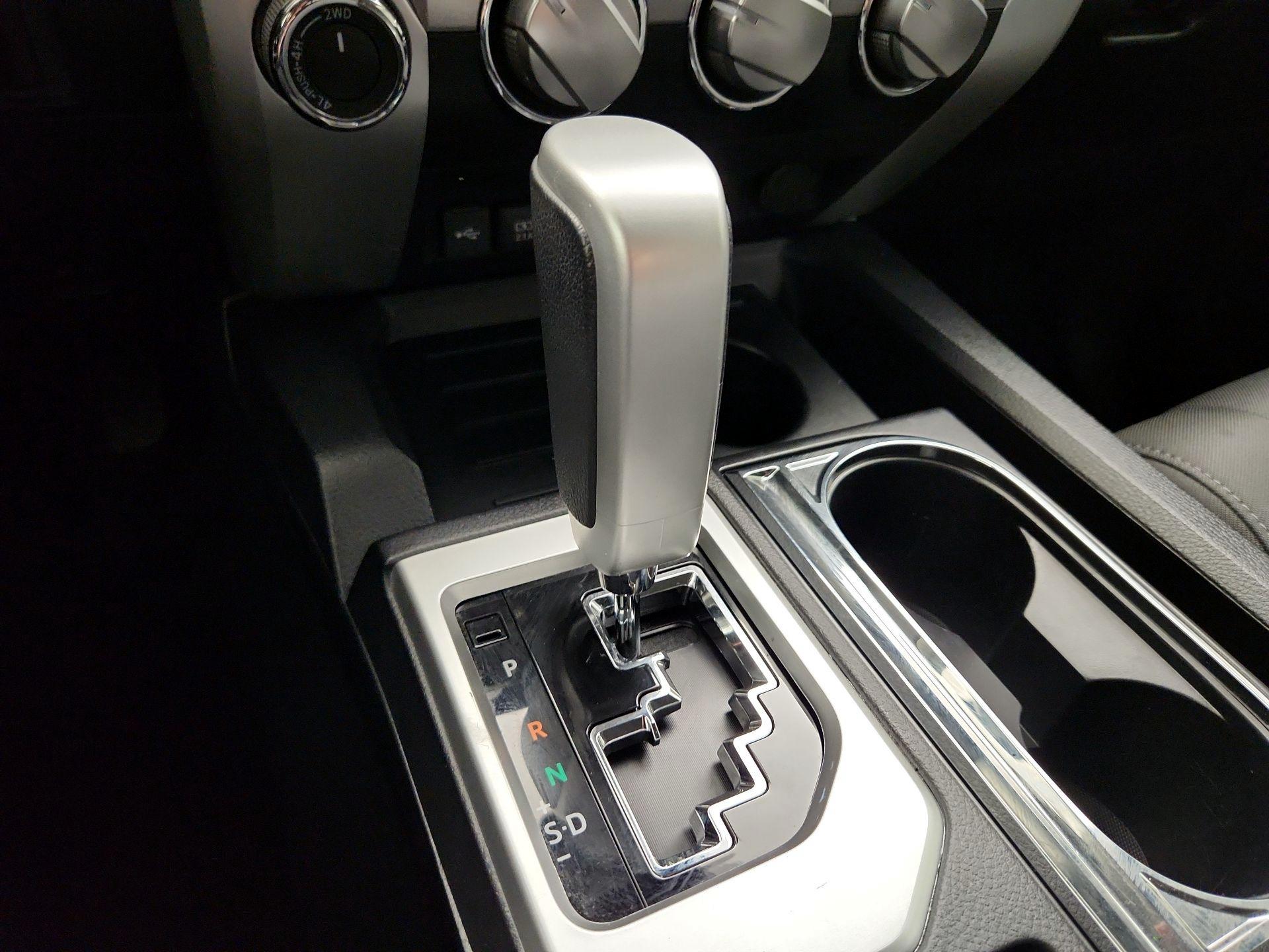Thumbnail: 2021 Toyota Tundra - 18