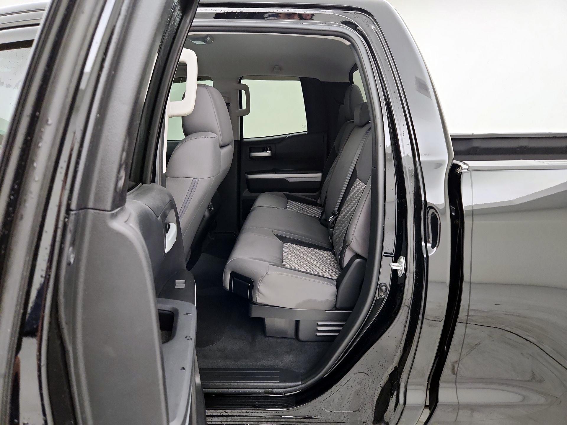 Thumbnail: 2021 Toyota Tundra - 20