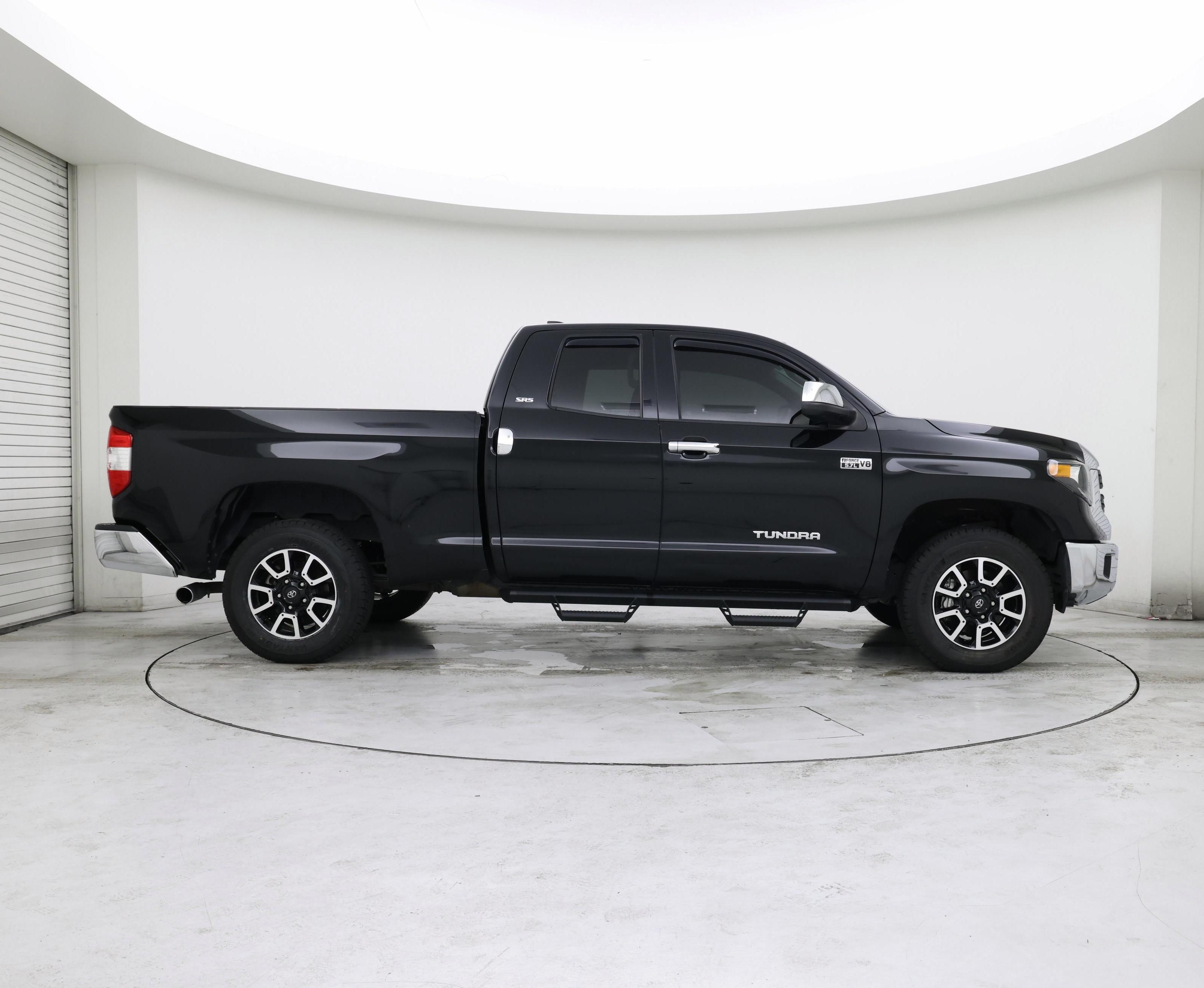Thumbnail: 2021 Toyota Tundra - 7