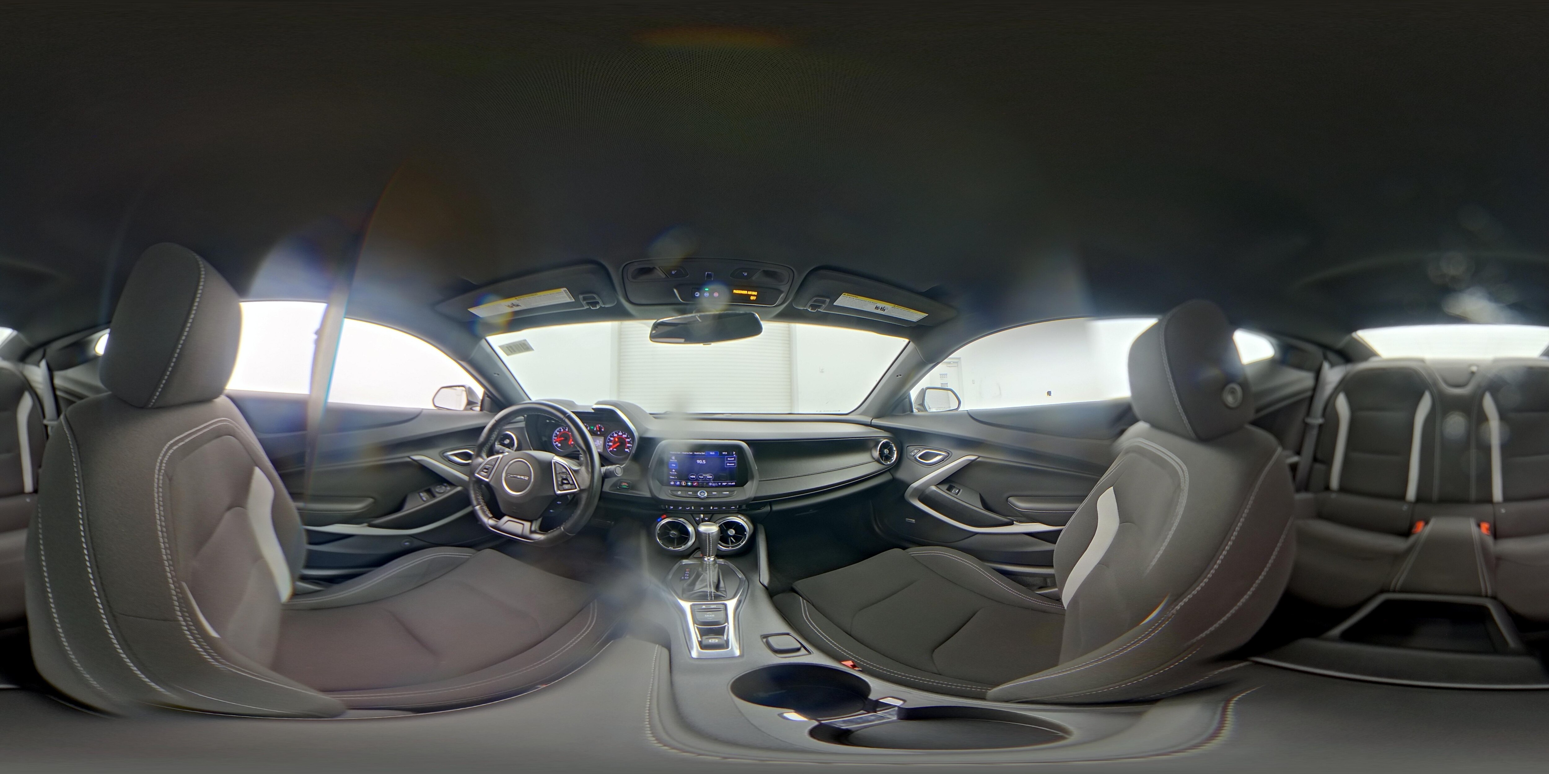 2021 Chevrolet Camaro LT1 - Photo 21