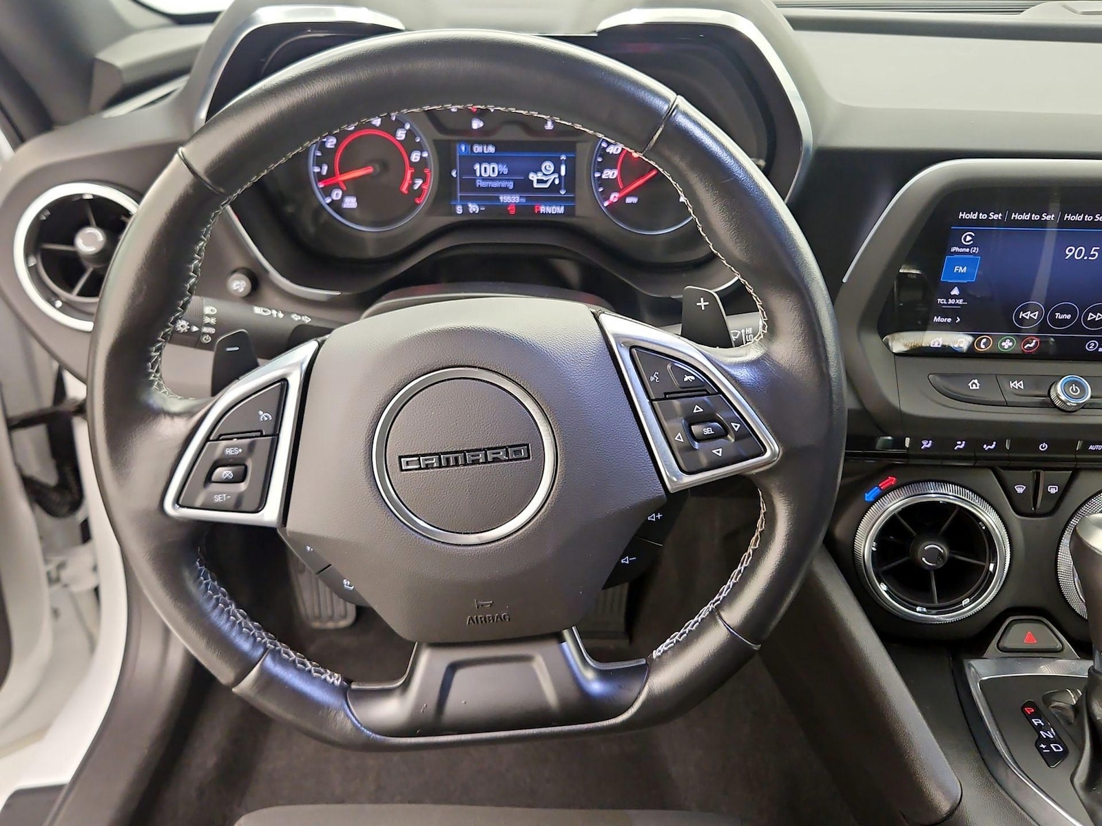 2021 Chevrolet Camaro LT1 - Photo 9