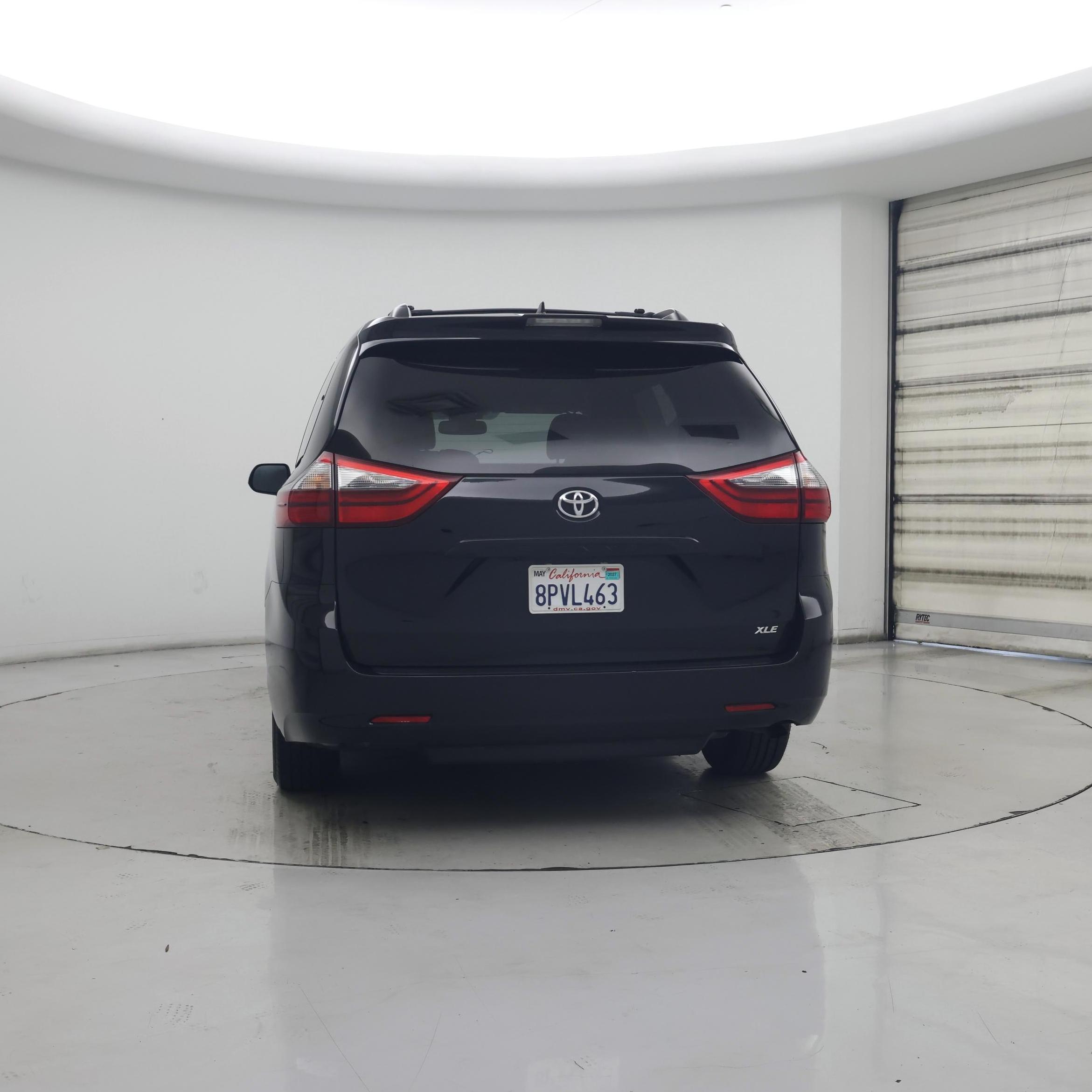 Thumbnail: 2020 Toyota Sienna - 6