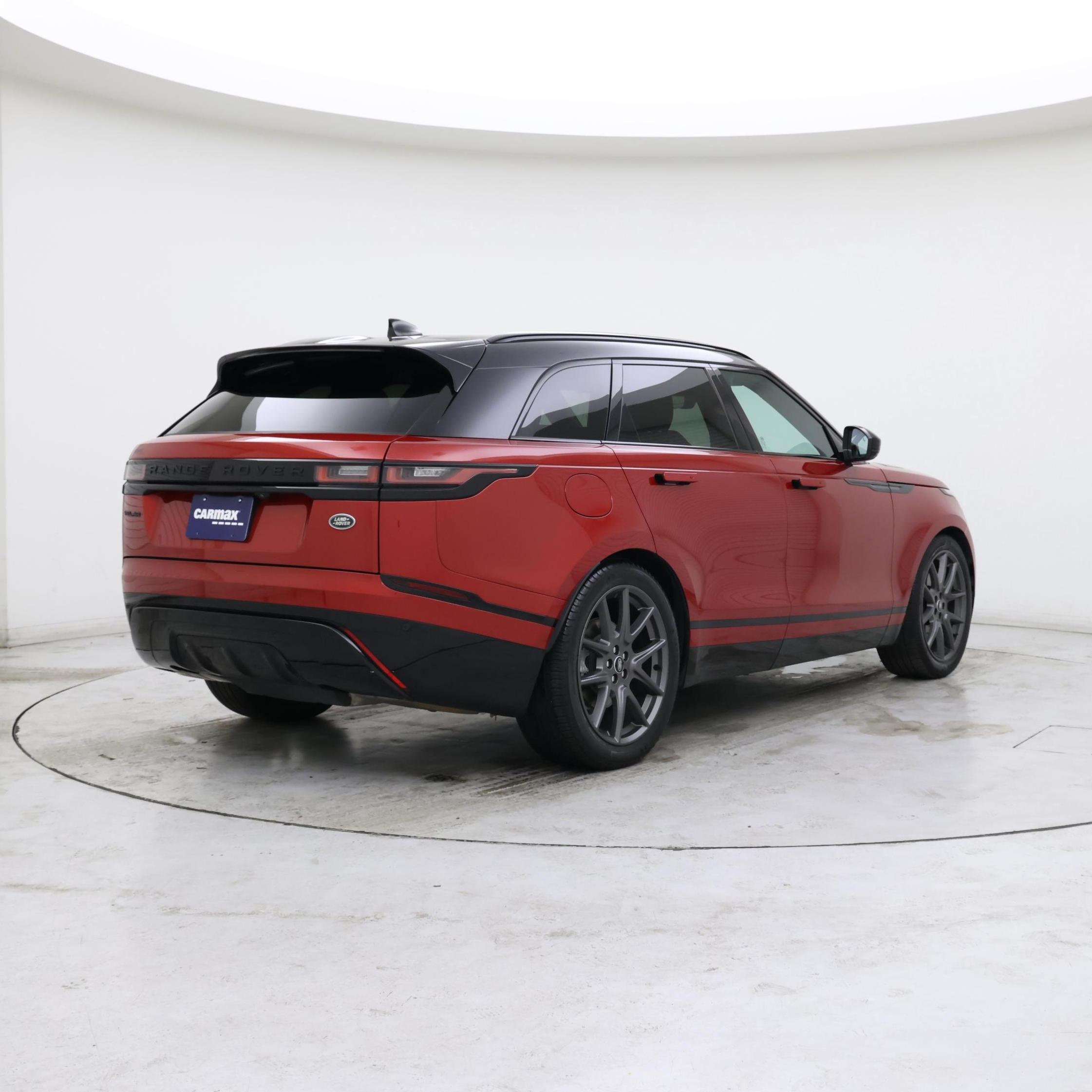 Thumbnail: 2023 Land Rover Range Rover Velar - 8