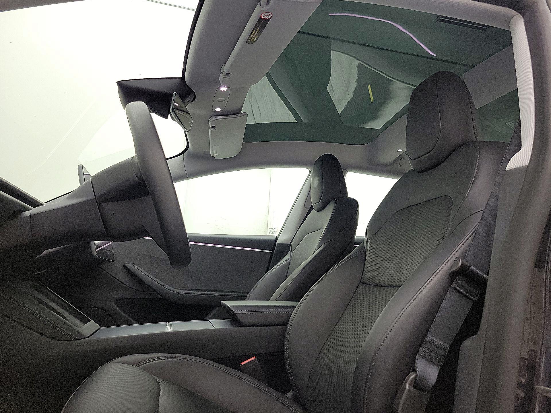 Thumbnail: 2024 Tesla Model 3 - 19