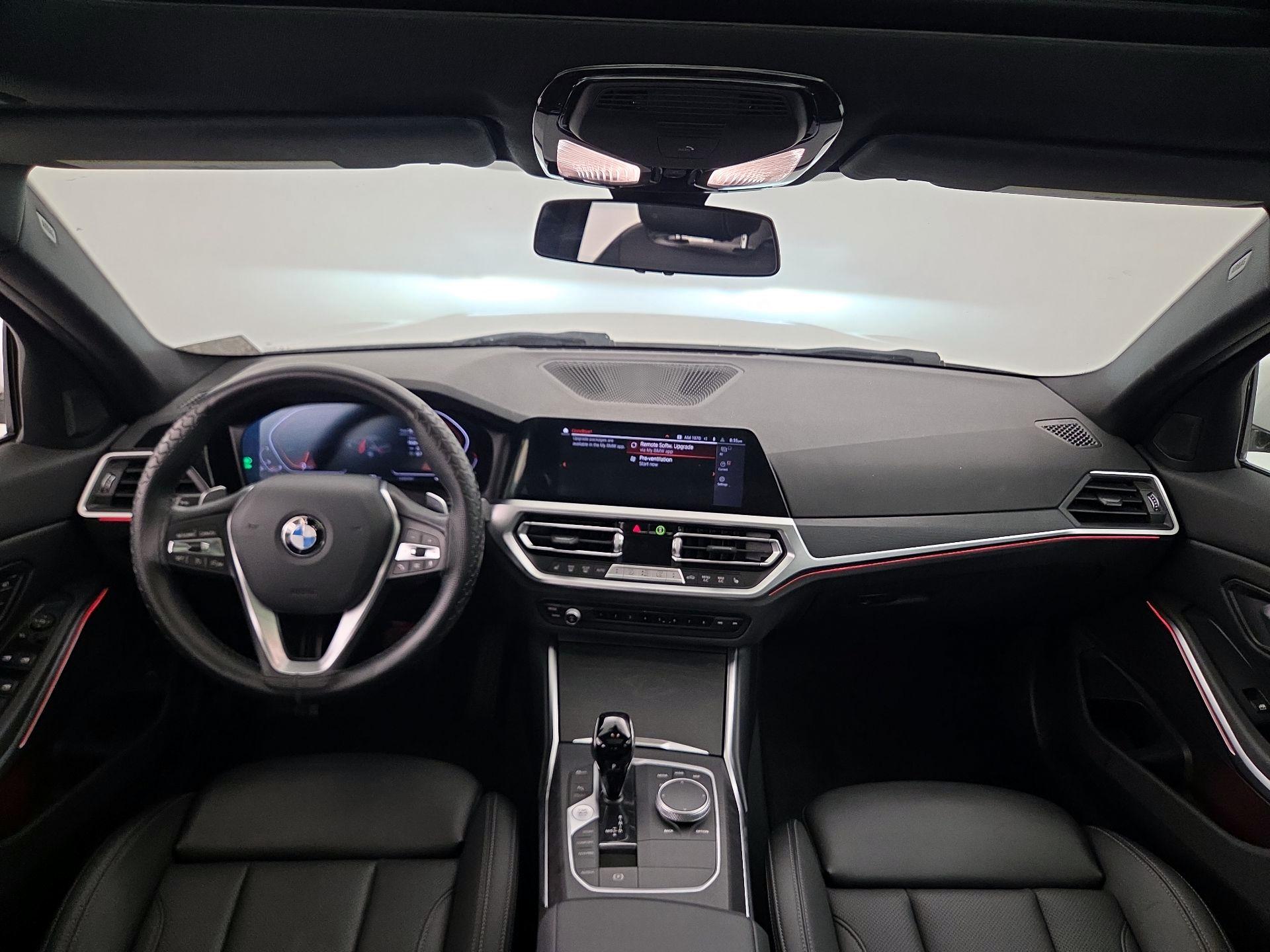 Thumbnail: 2022 BMW 3 Series - 9
