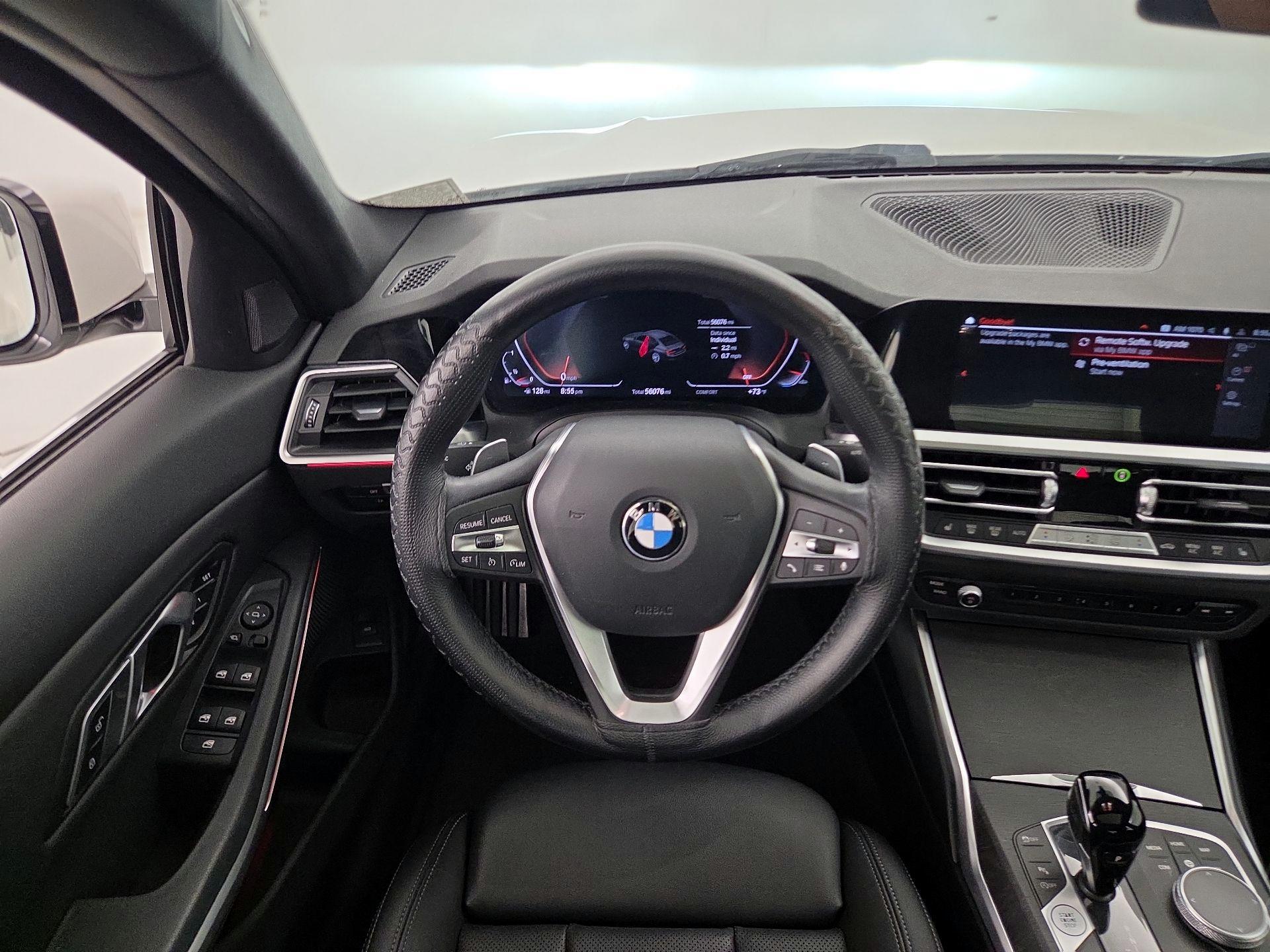 Thumbnail: 2022 BMW 3 Series - 10