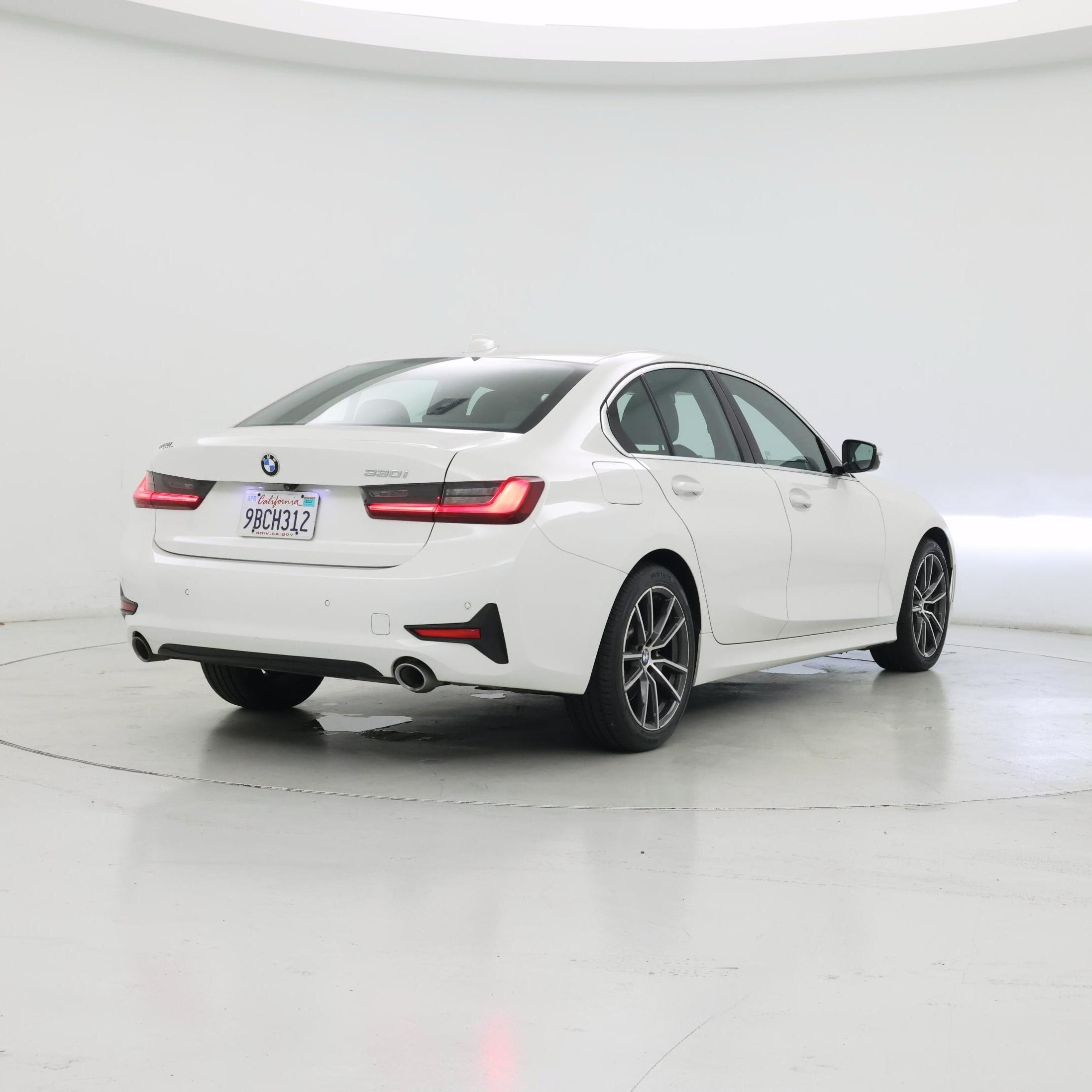Thumbnail: 2022 BMW 3 Series - 8