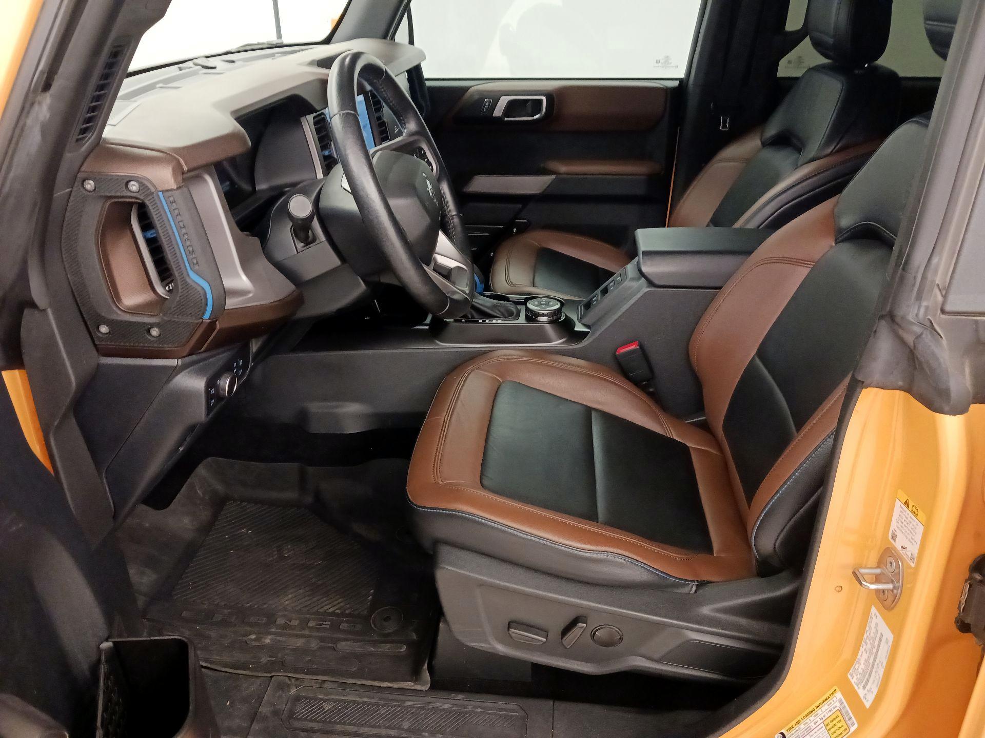 Thumbnail: 2022 Ford Bronco - 11