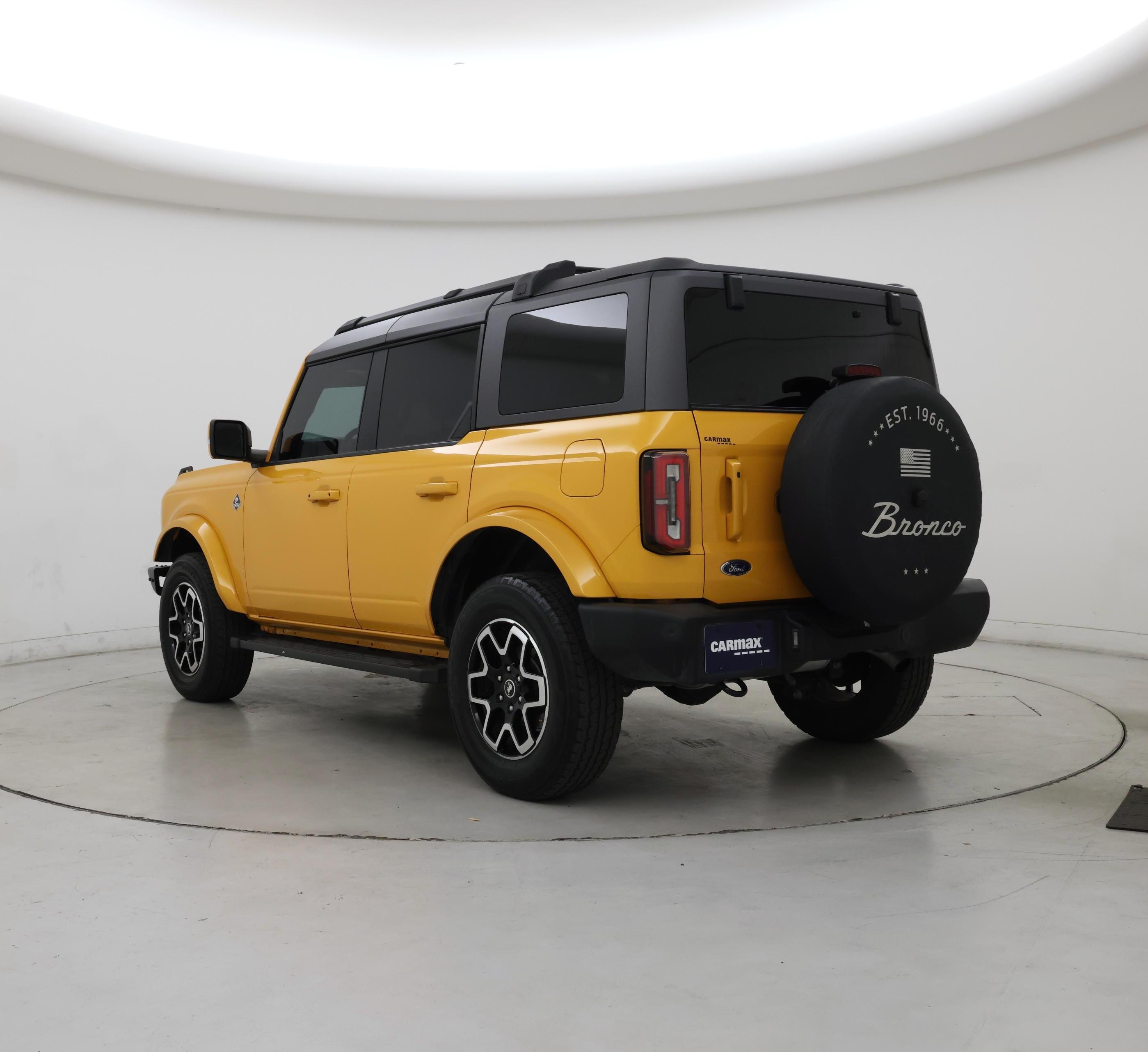 Thumbnail: 2022 Ford Bronco - 2