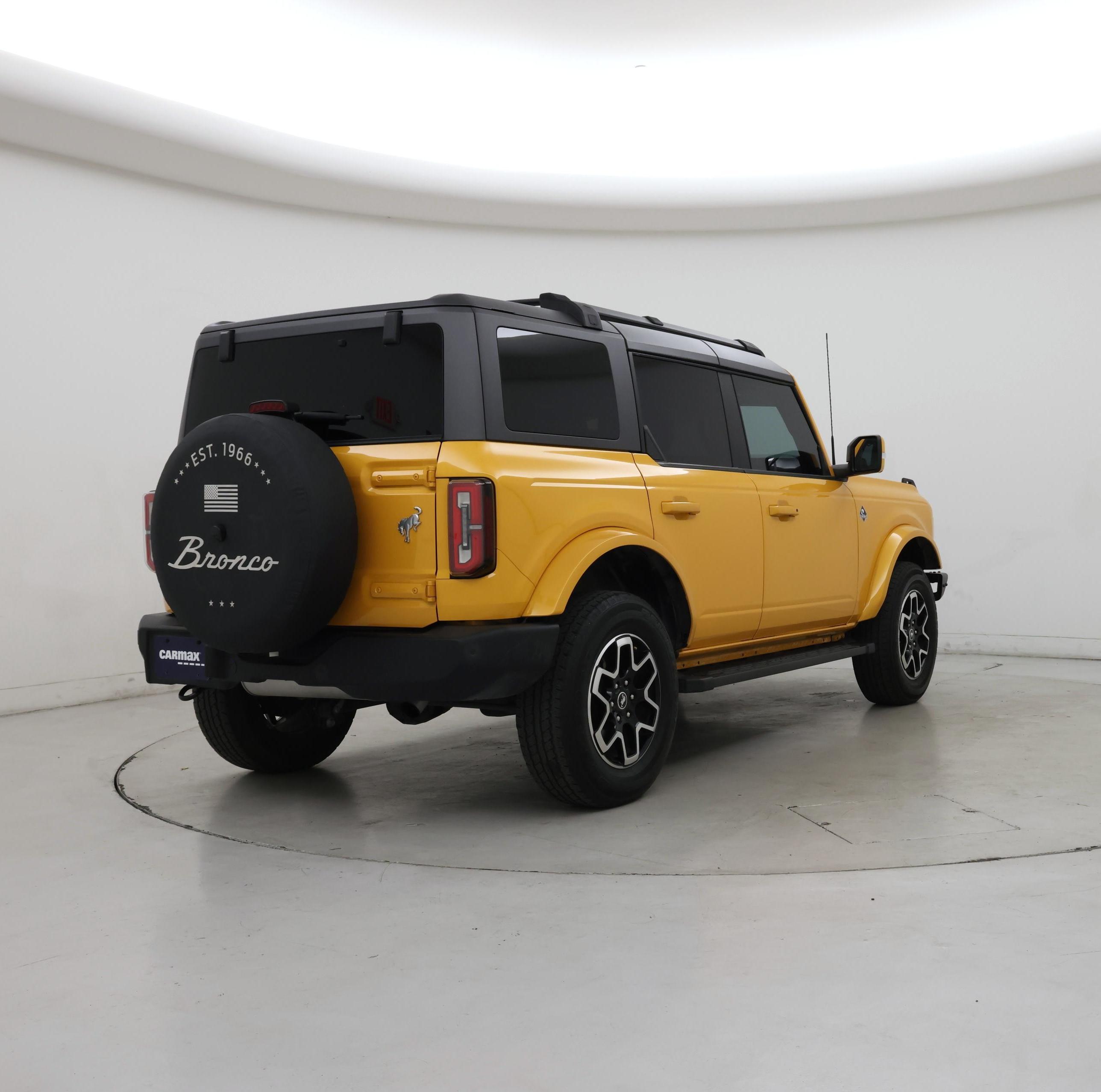 Thumbnail: 2022 Ford Bronco - 8