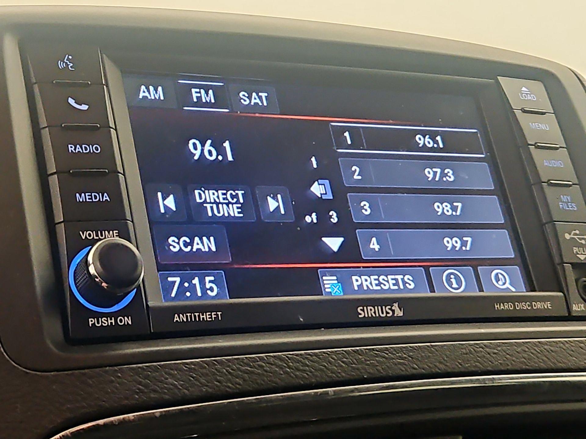 Thumbnail: 2019 Dodge Grand Caravan - 15