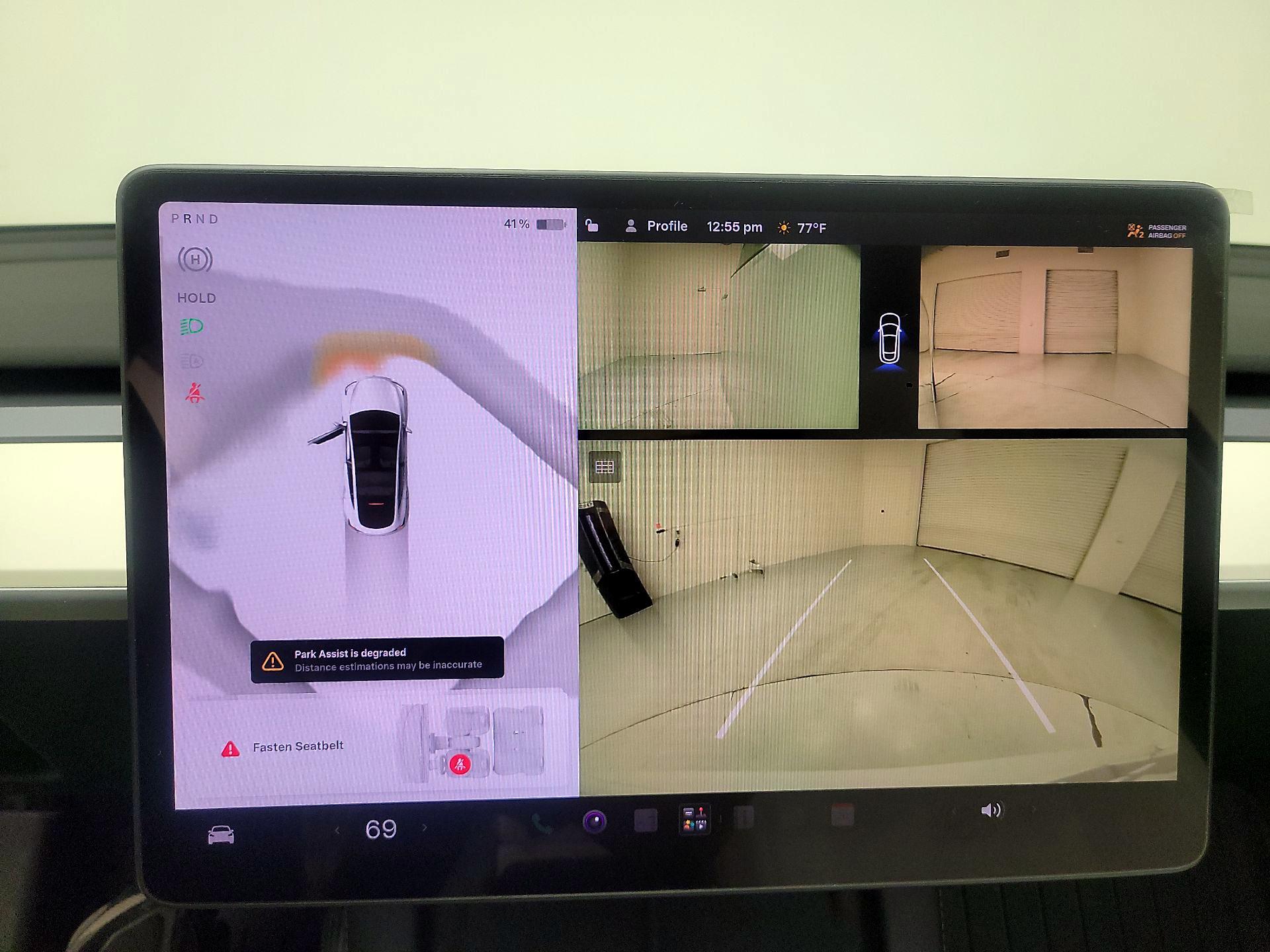Thumbnail: 2025 Tesla Model Y - 14