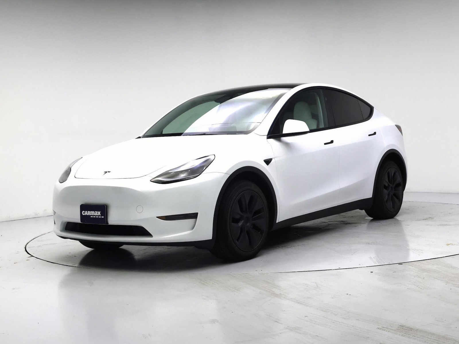2025 Tesla Model Y Long Range - Photo 5