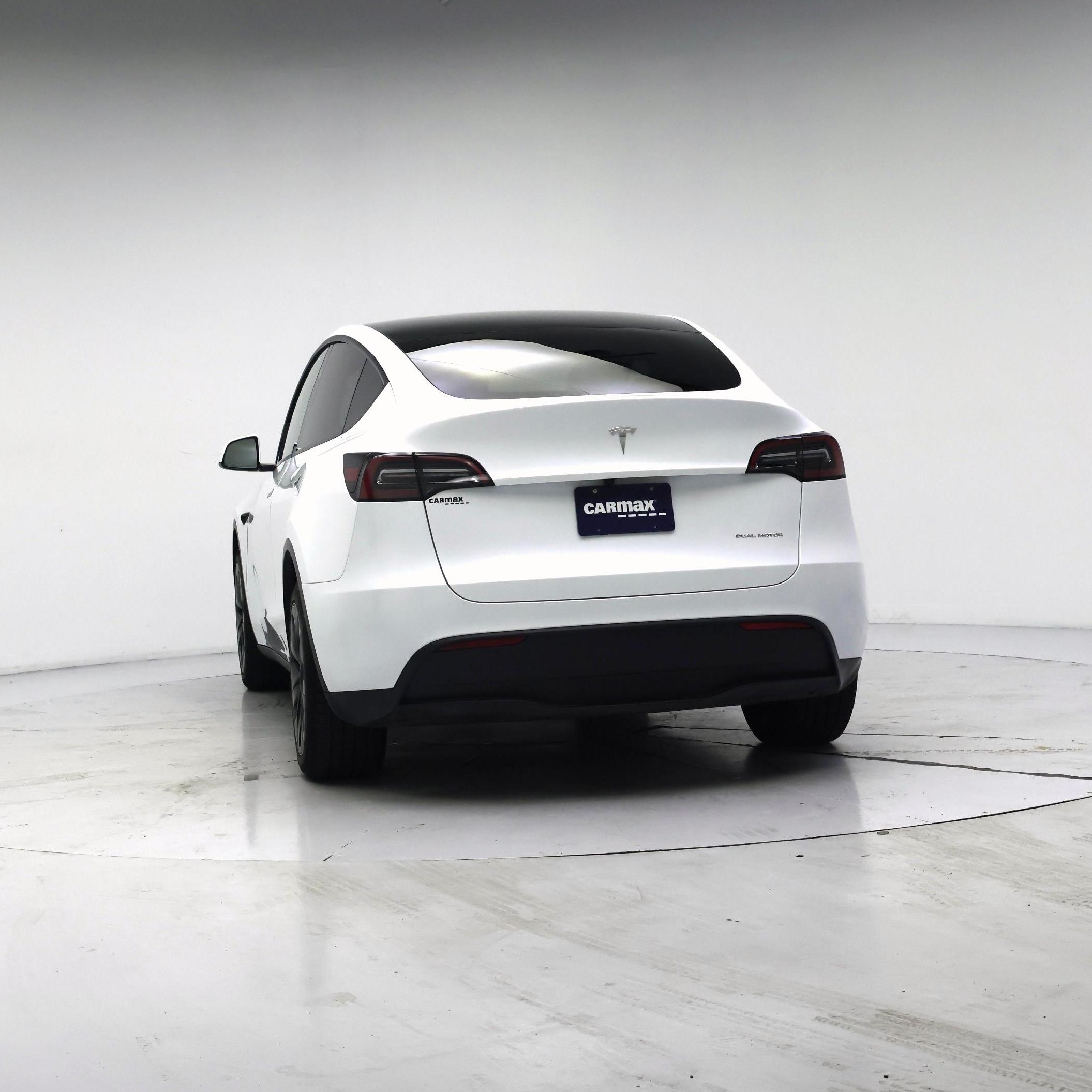 Thumbnail: 2025 Tesla Model Y - 6