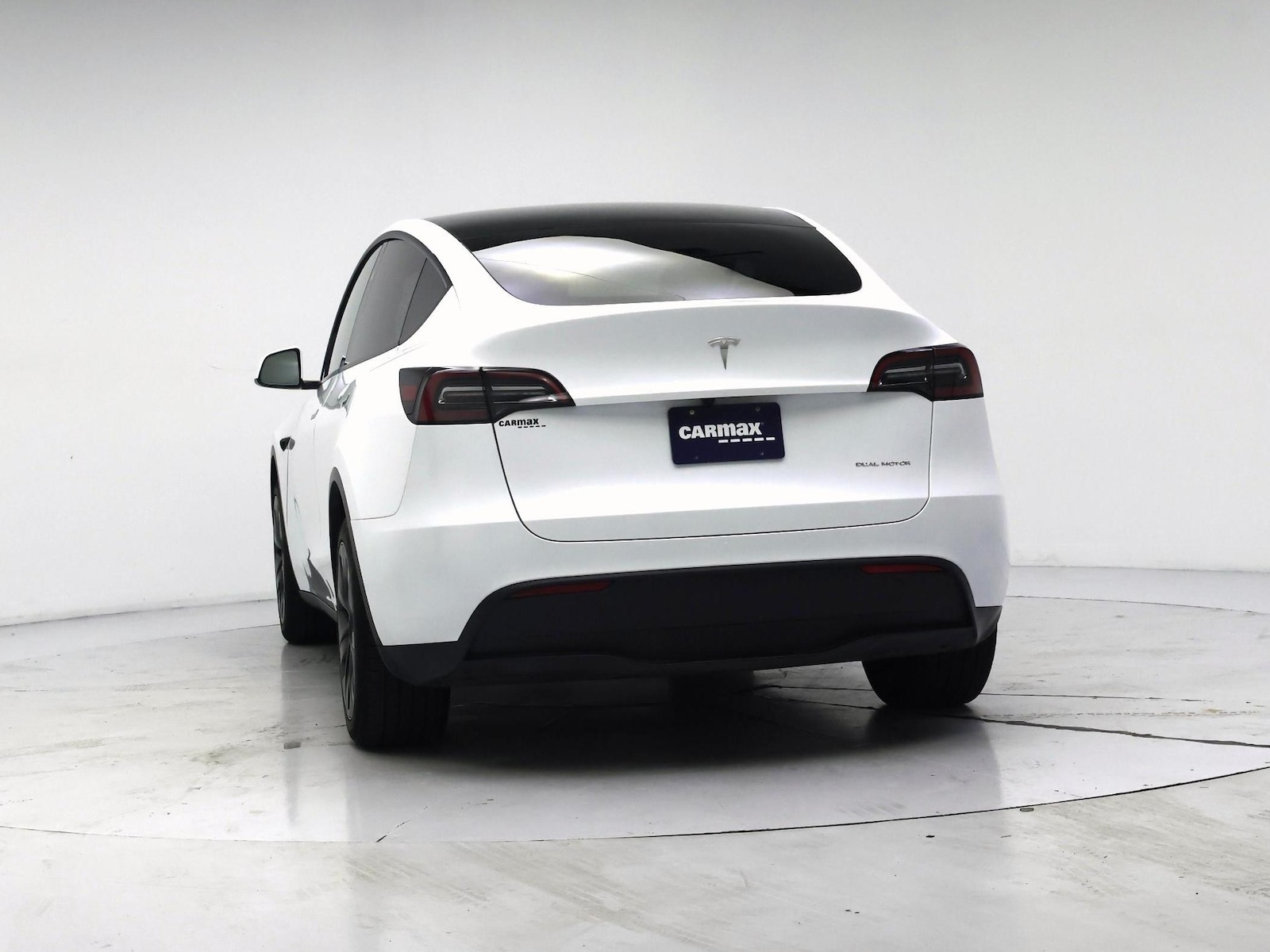 2025 Tesla Model Y Long Range - Photo 7