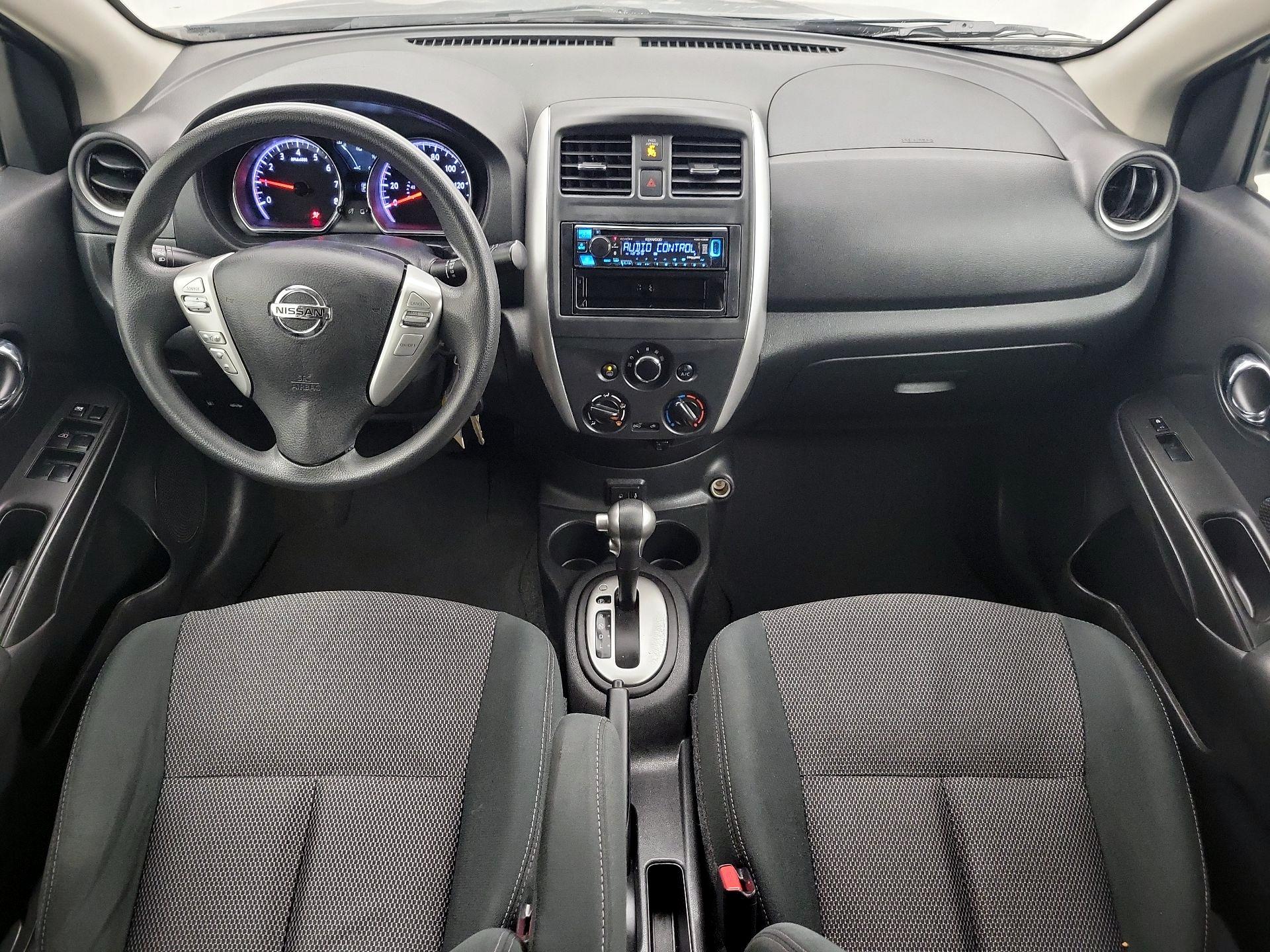 Thumbnail: 2017 Nissan Versa - 9