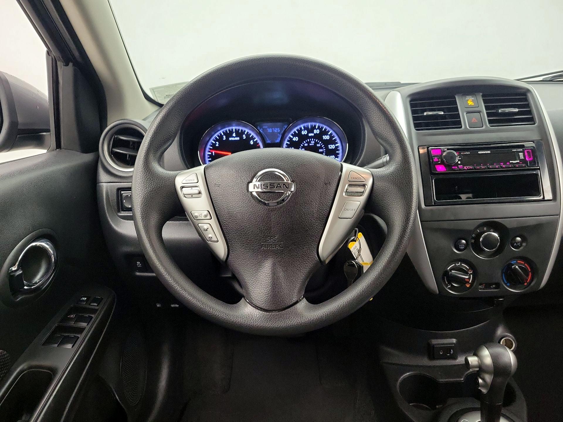 Thumbnail: 2017 Nissan Versa - 10
