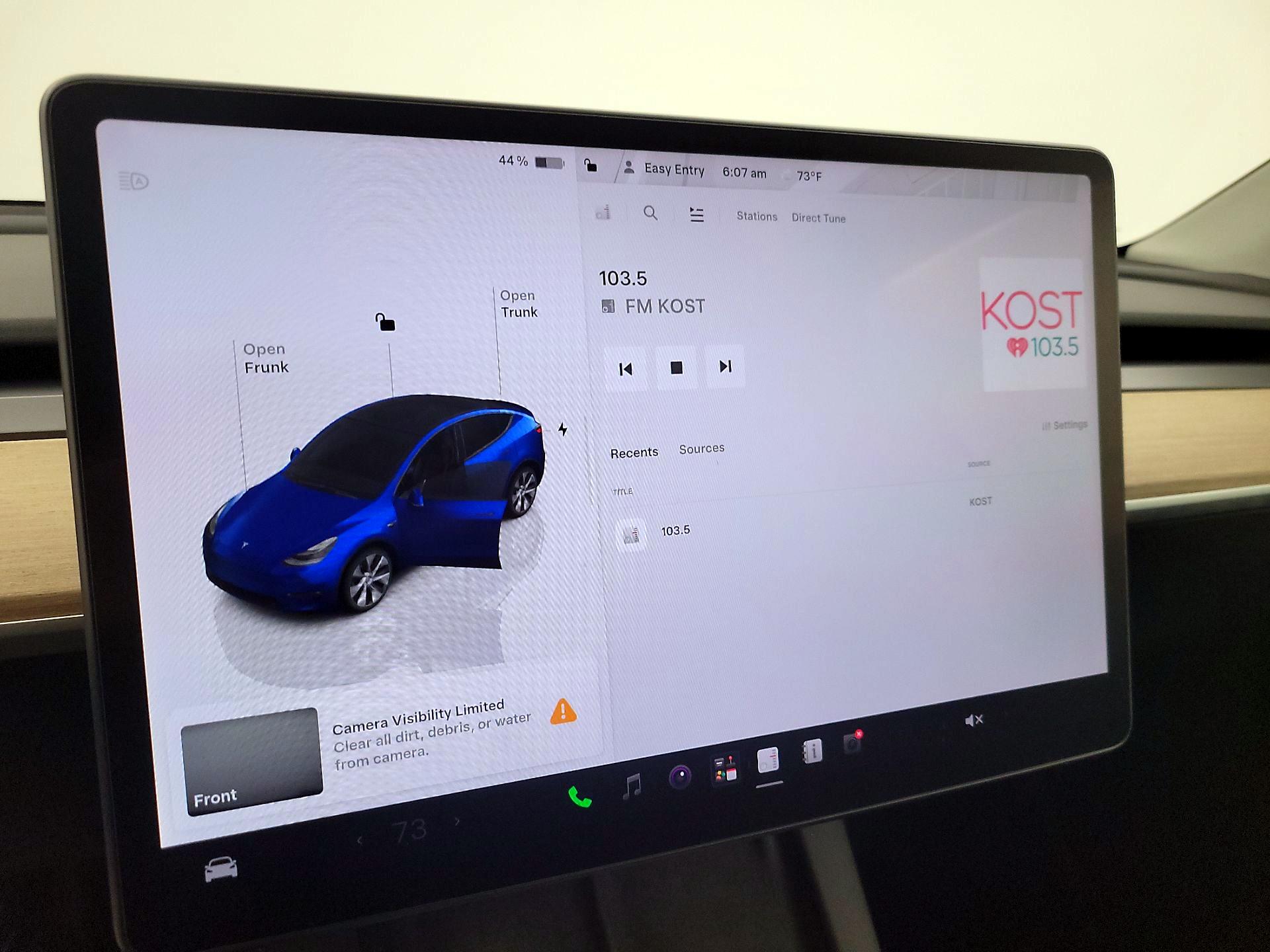 Thumbnail: 2023 Tesla Model Y - 15