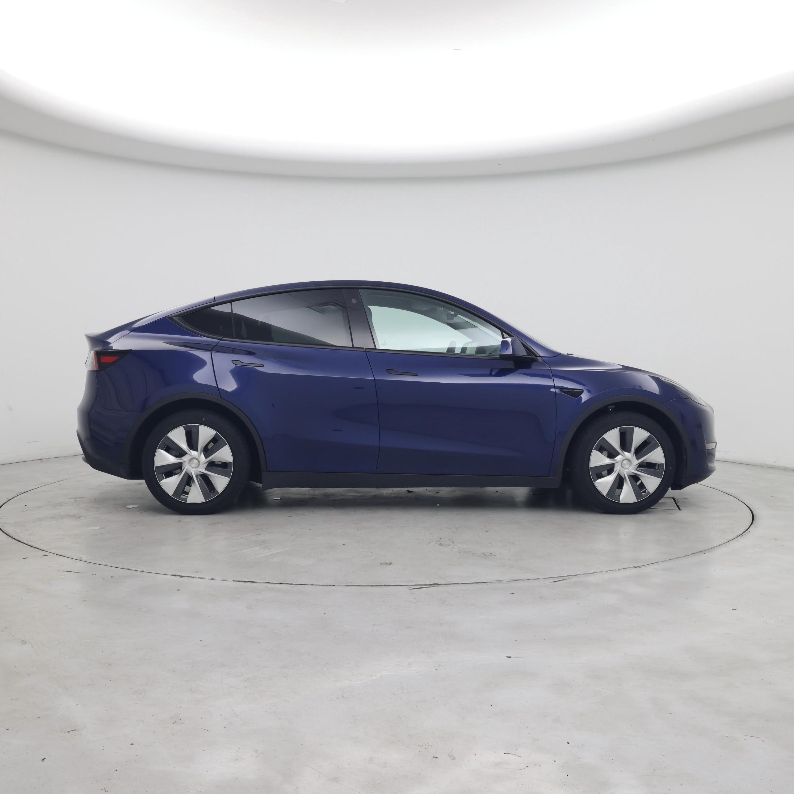 Thumbnail: 2023 Tesla Model Y - 7