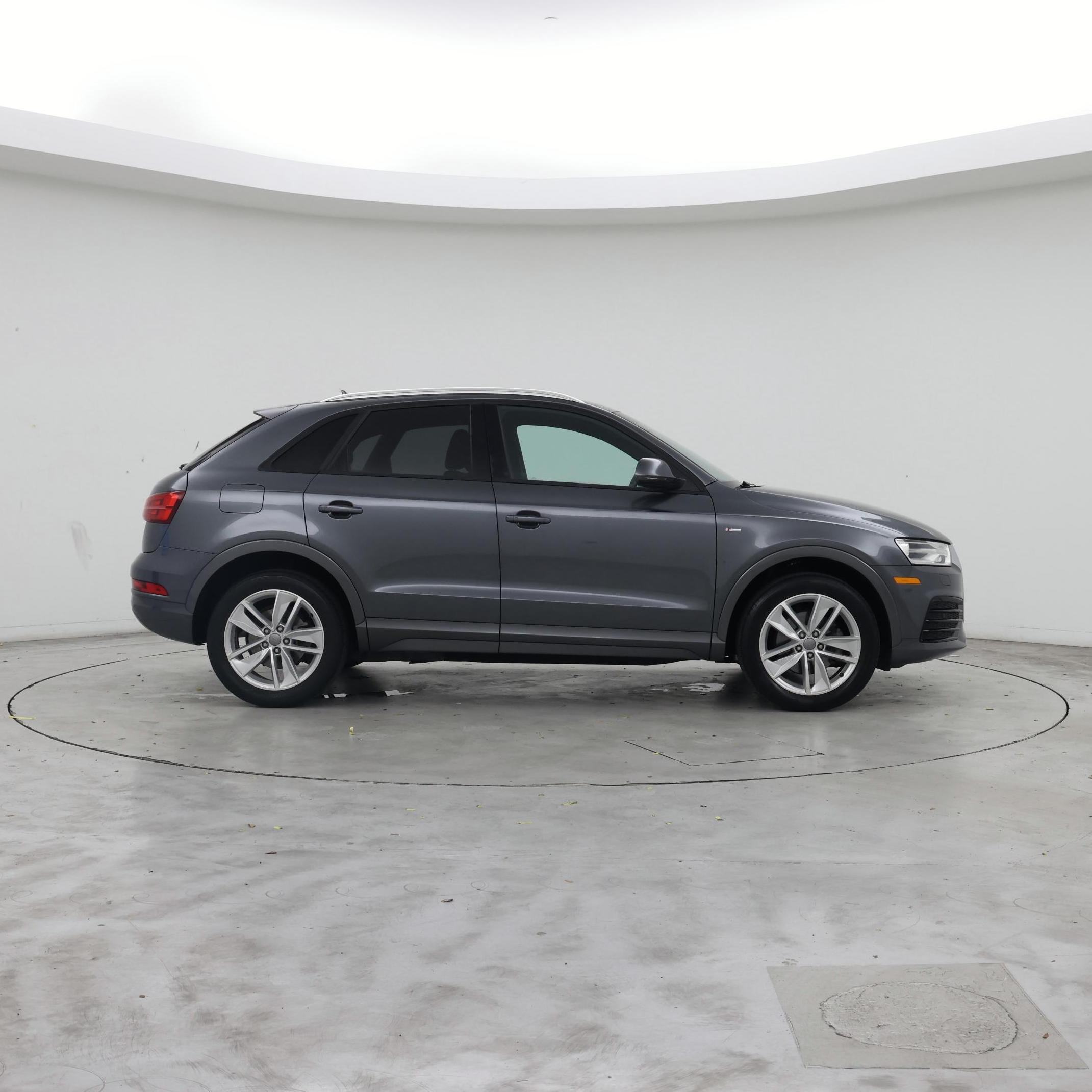 Thumbnail: 2018 Audi Q3 - 7