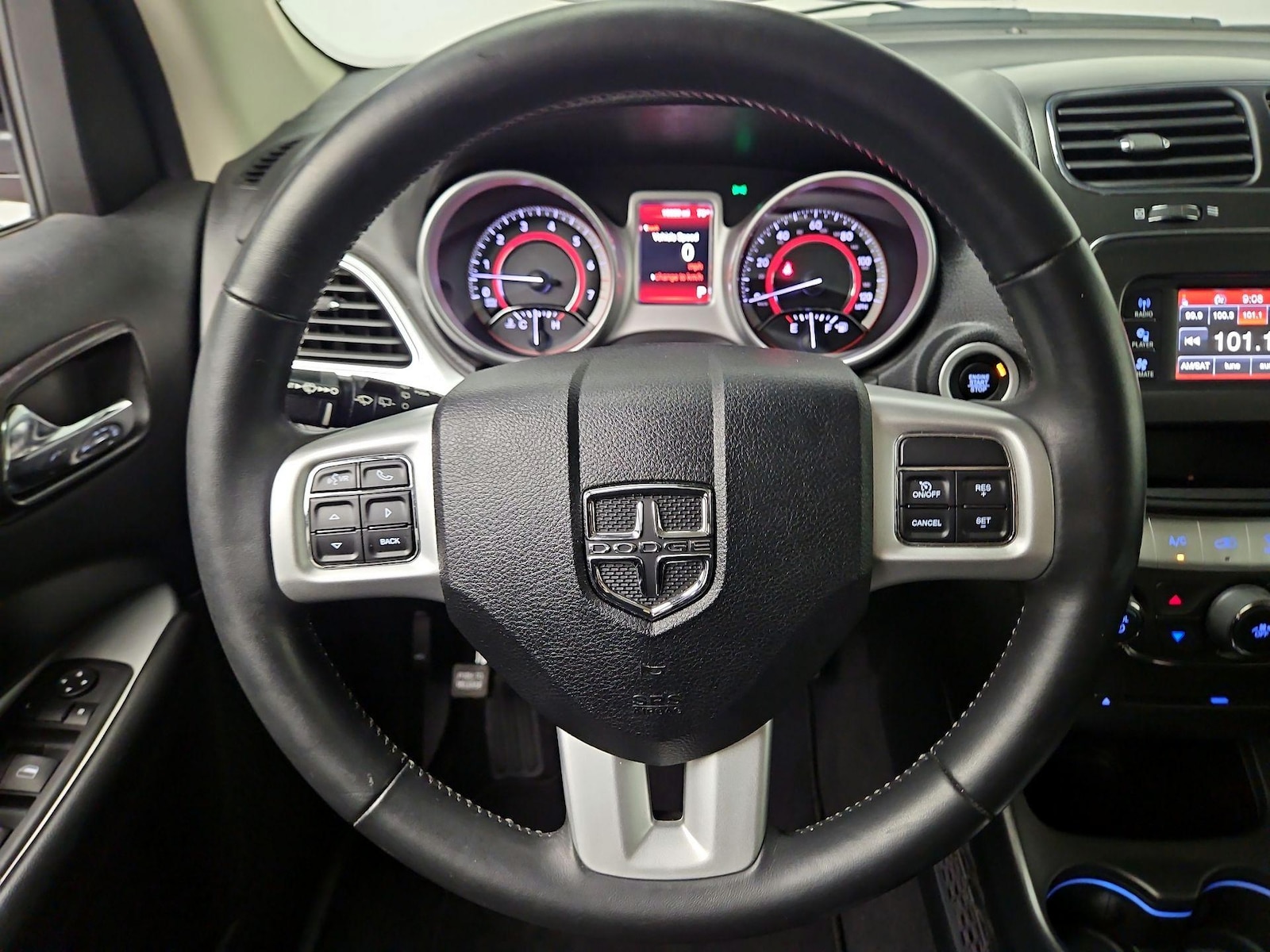 2018 Dodge Journey SXT - Photo 11