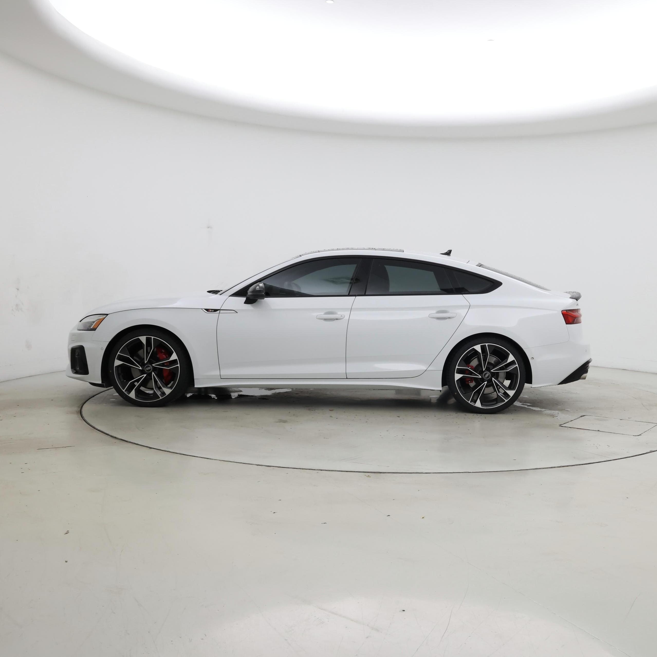 Thumbnail: 2021 Audi S5 - 3