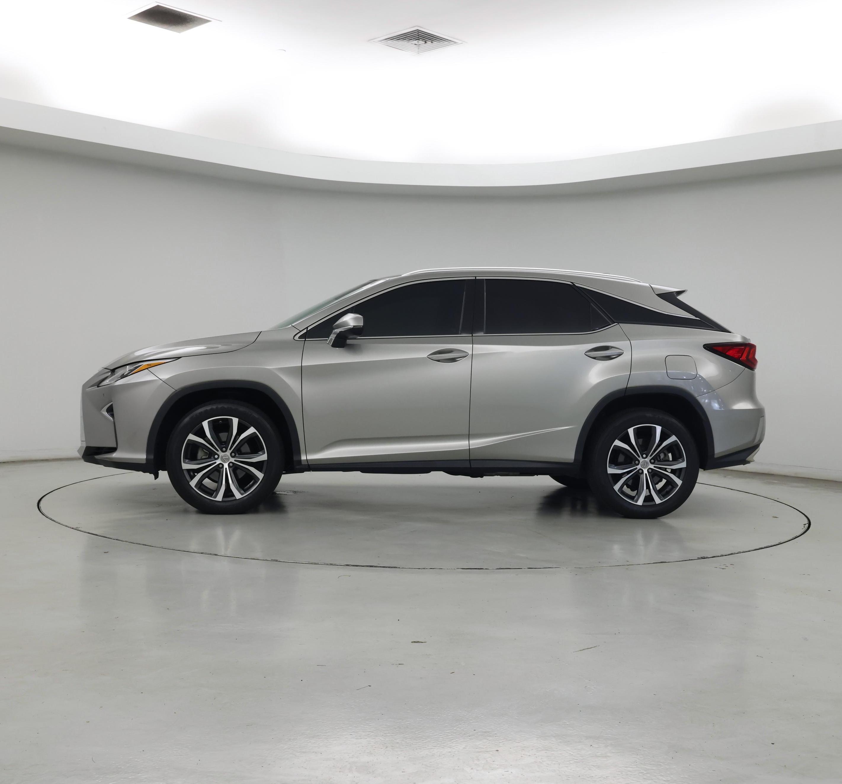 Thumbnail: 2017 Lexus RX - 3