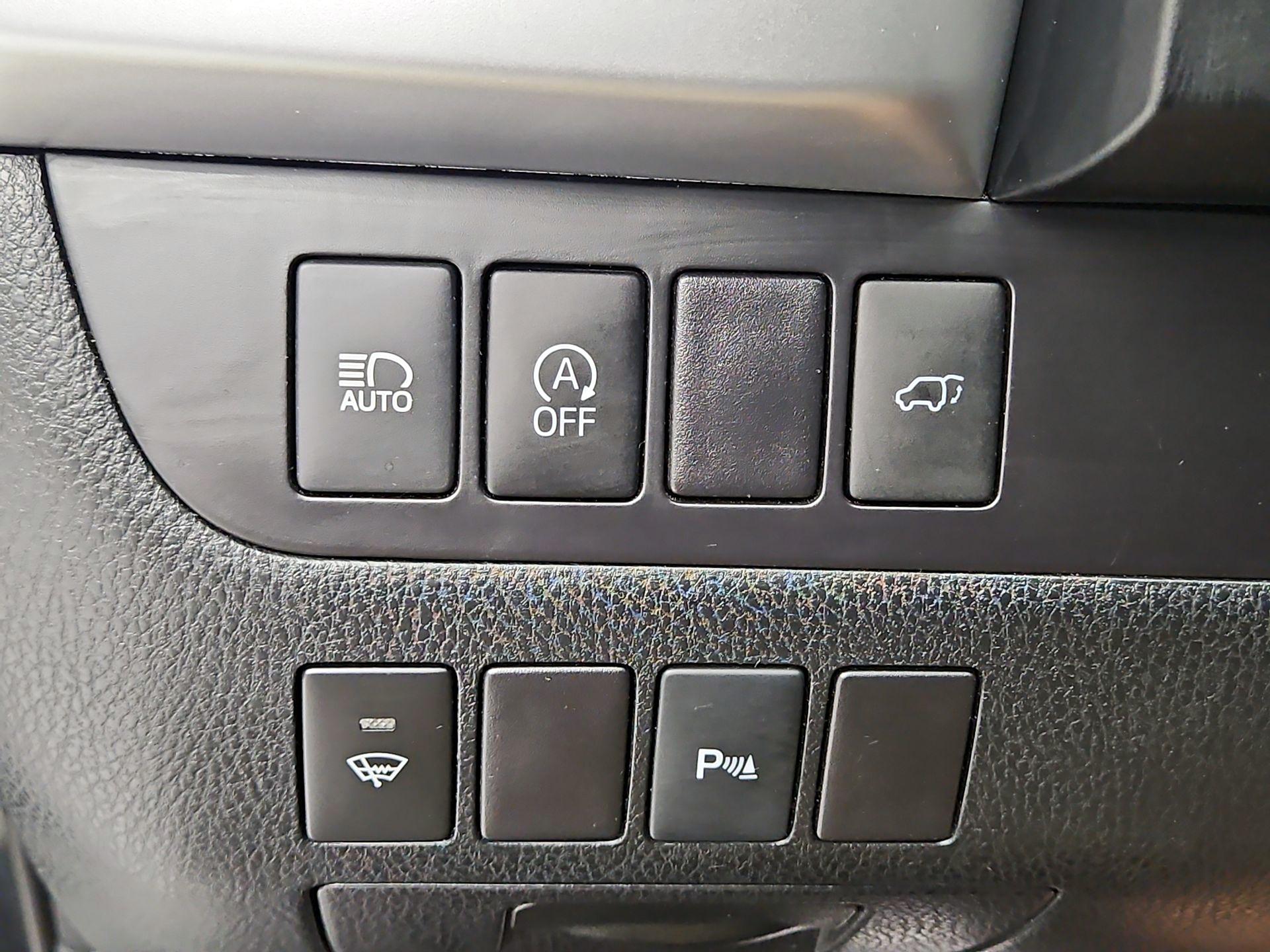 Thumbnail: 2017 Toyota Highlander - 13