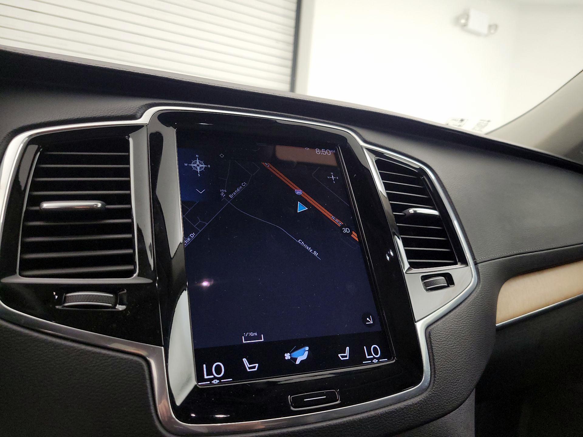 Thumbnail: 2020 Volvo XC90 - 14