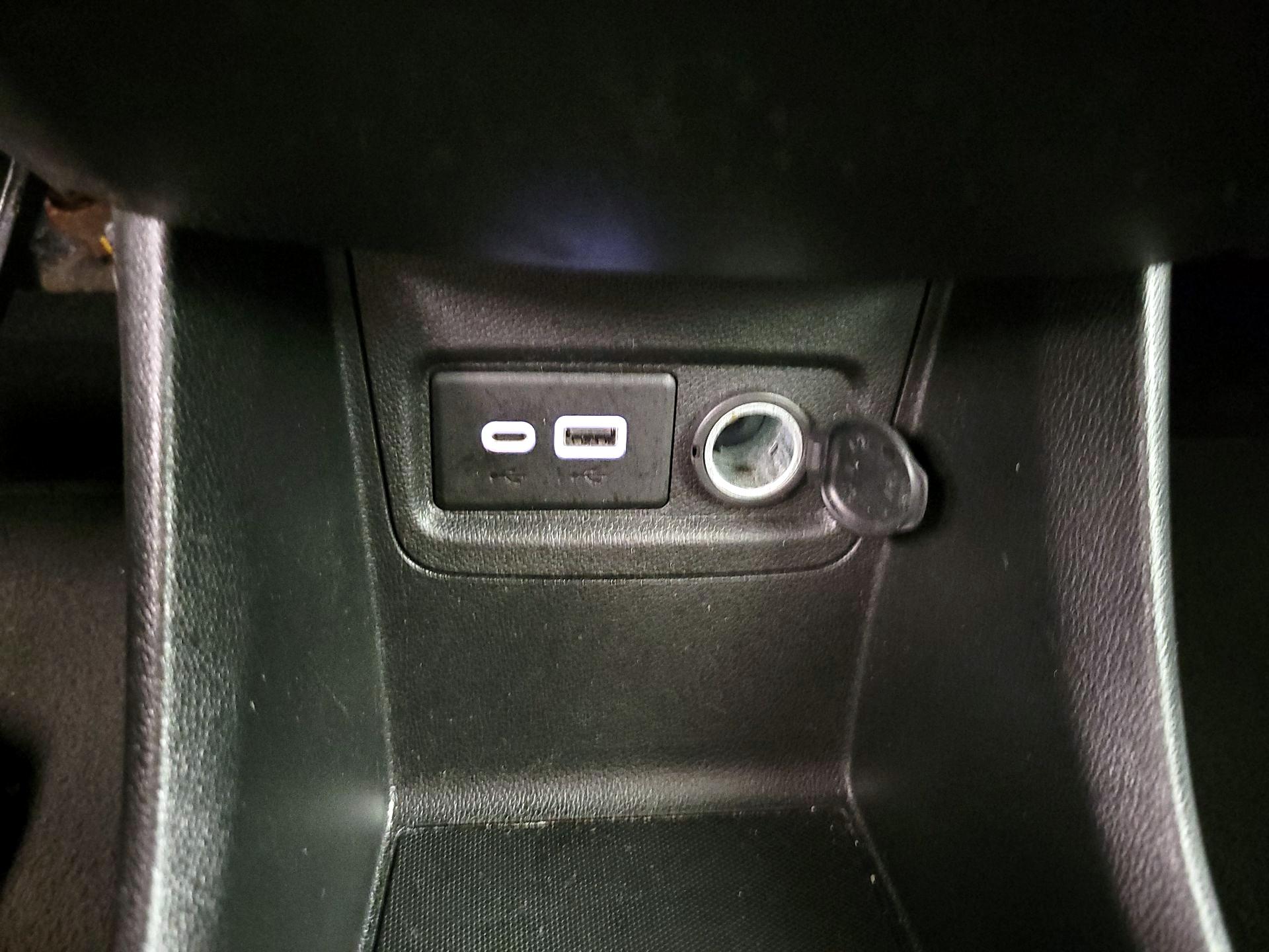 Thumbnail: 2021 Chevrolet Spark - 18