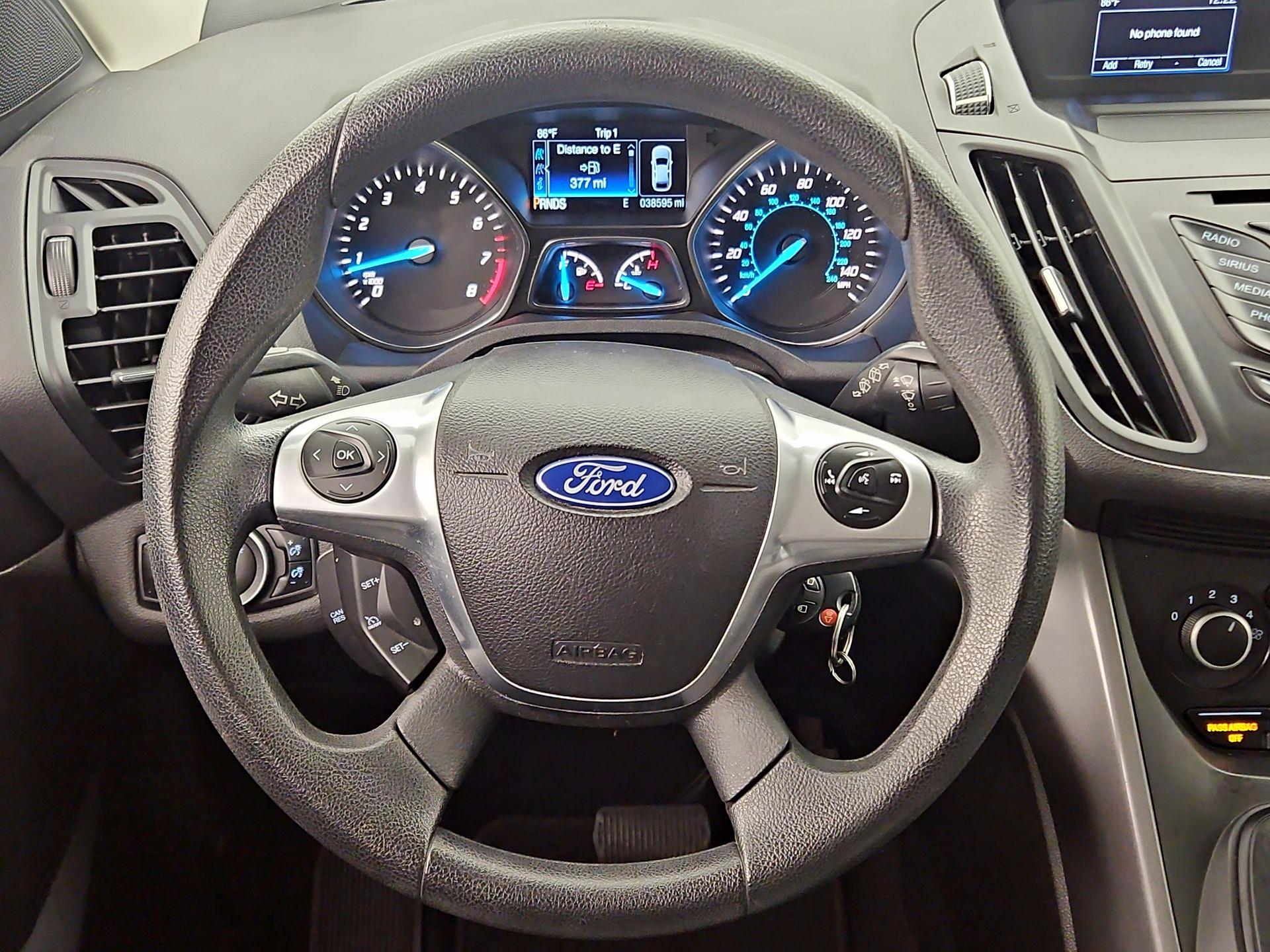 Thumbnail: 2016 Ford Escape - 10