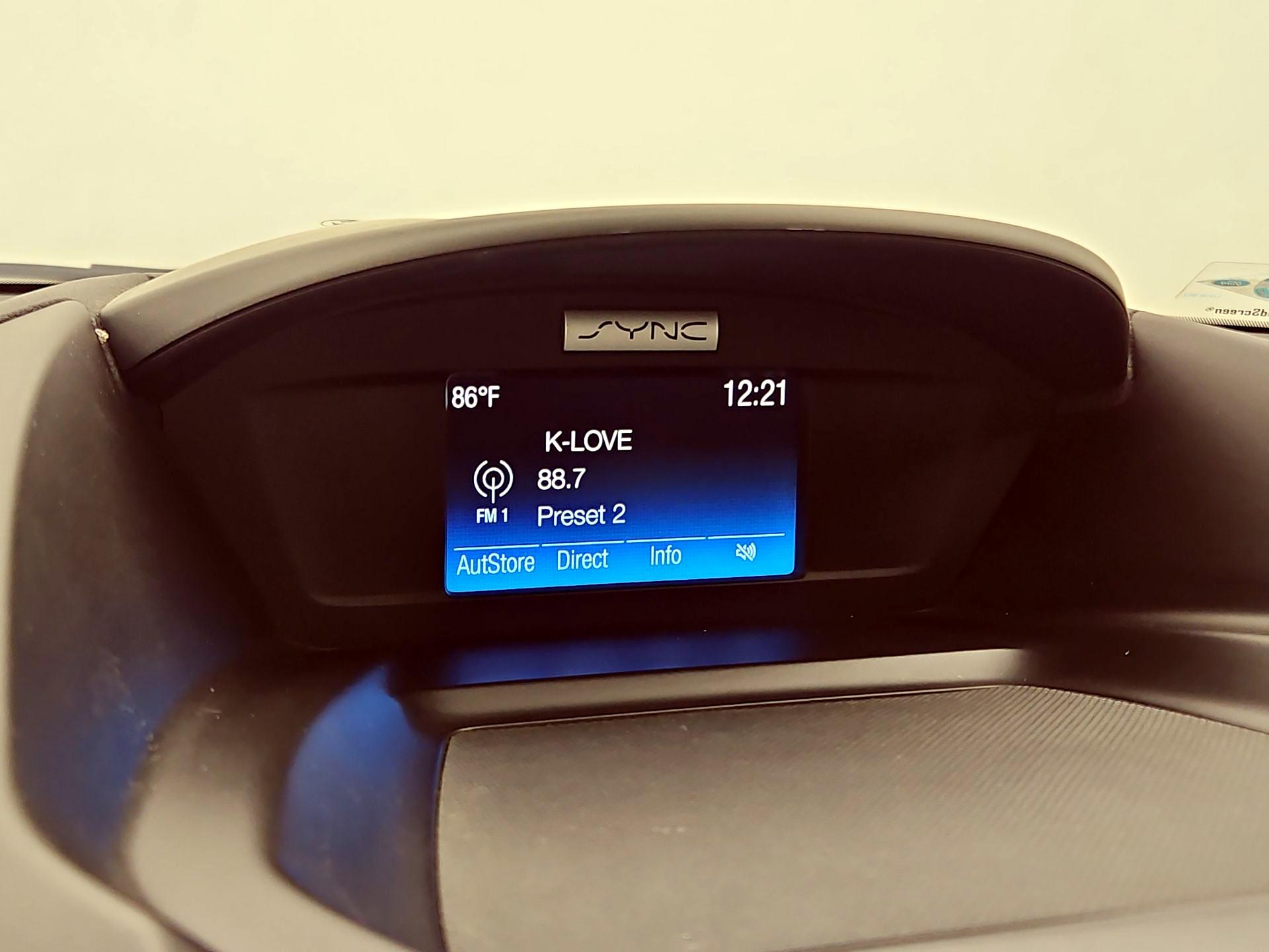 Thumbnail: 2016 Ford Escape - 15