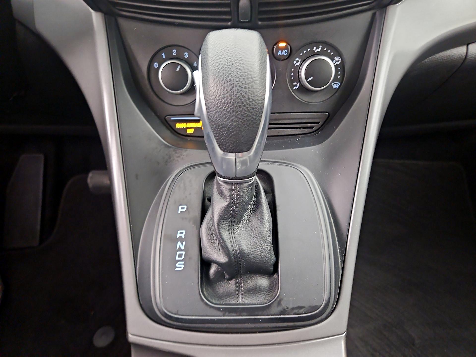 Thumbnail: 2016 Ford Escape - 17