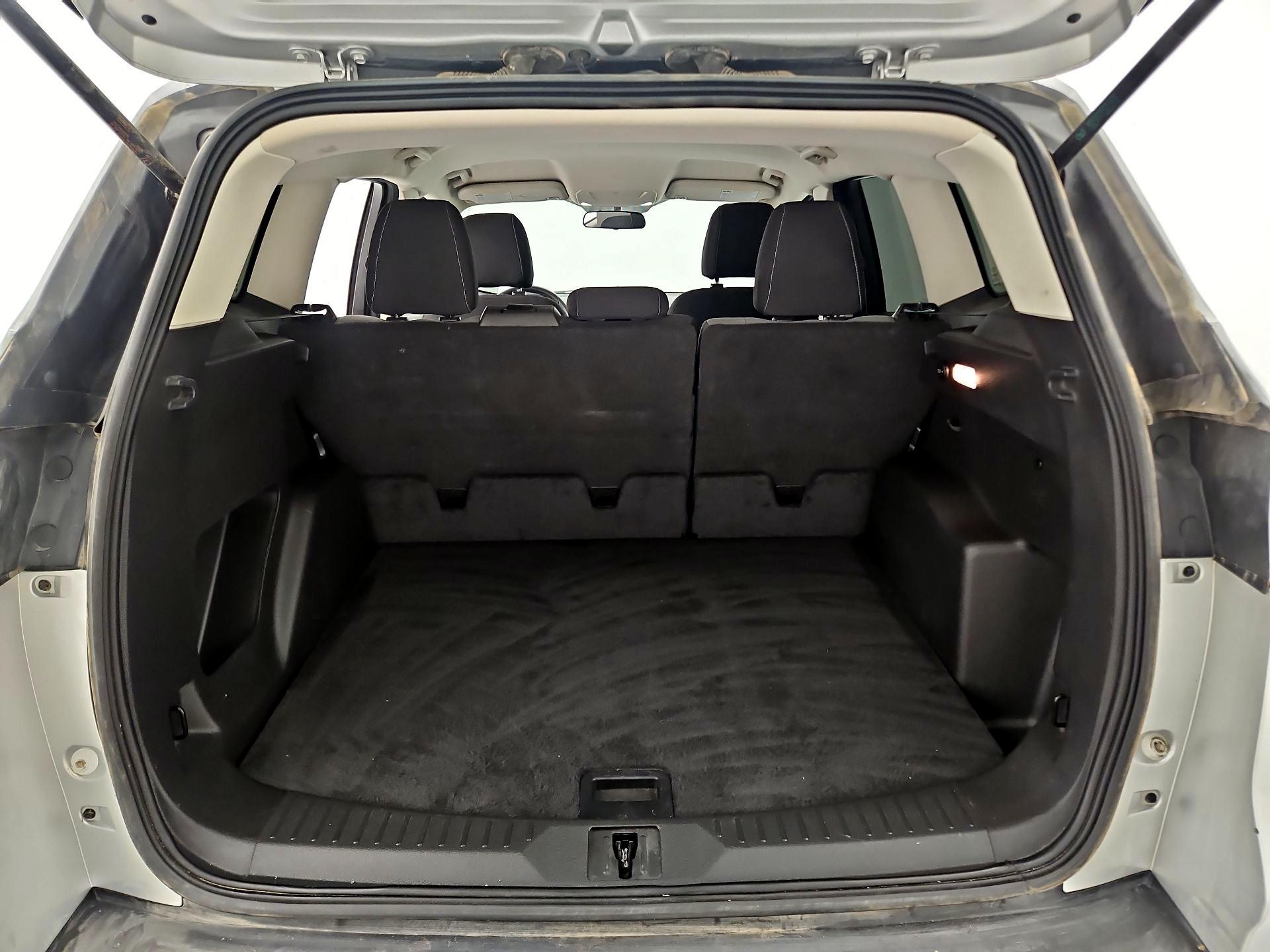 Thumbnail: 2016 Ford Escape - 20