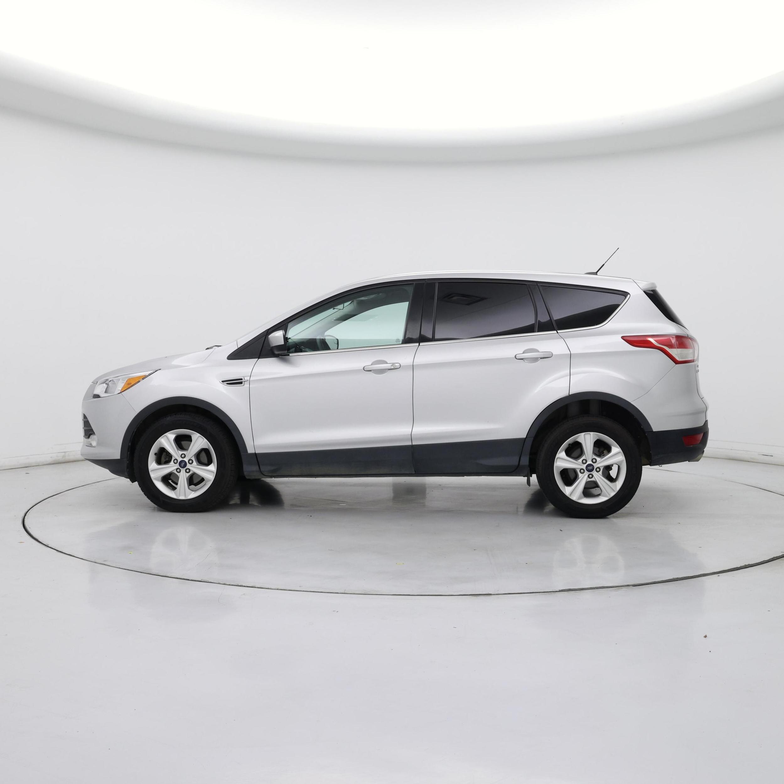 Thumbnail: 2016 Ford Escape - 3