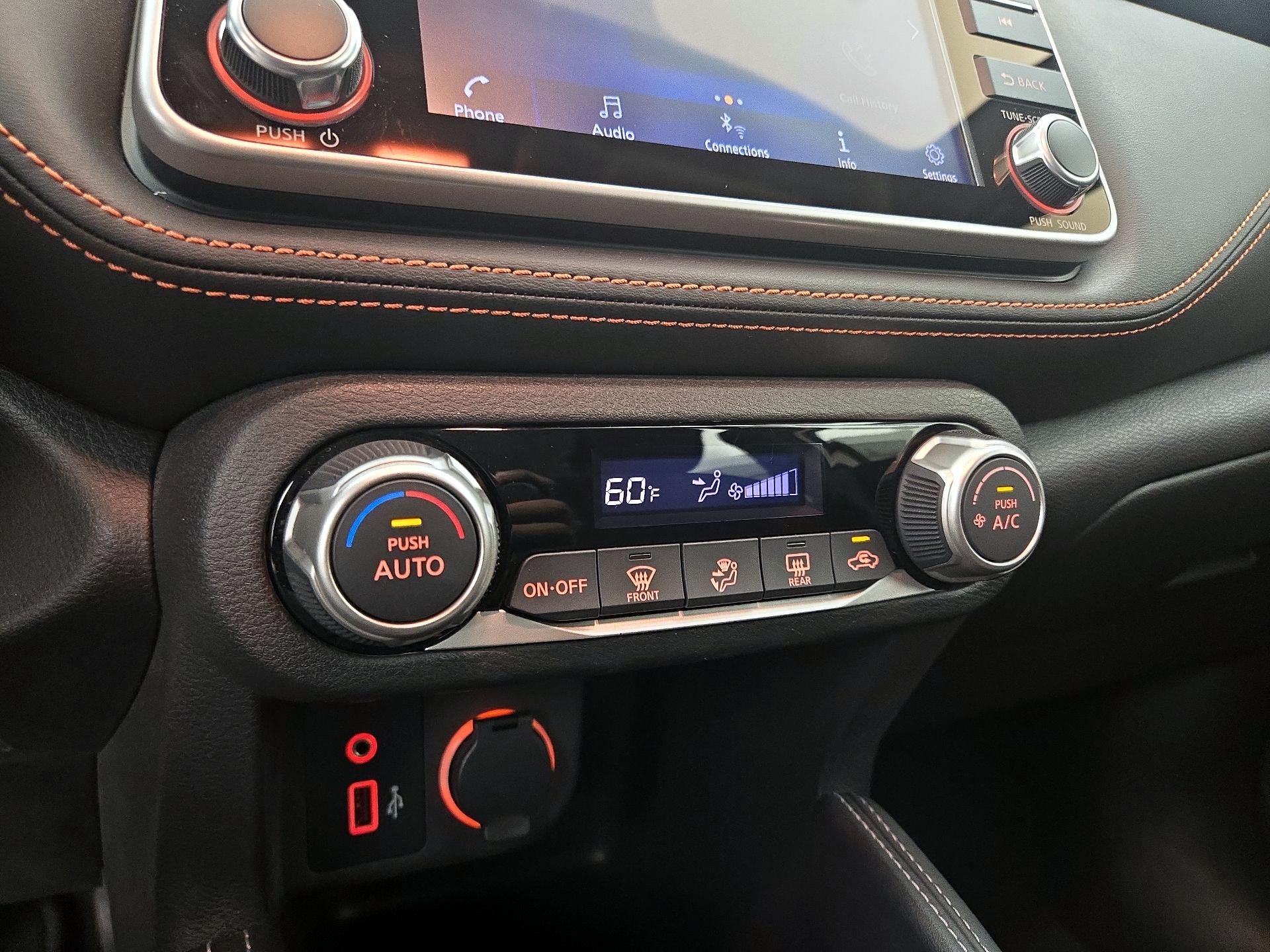 Thumbnail: 2020 Nissan Kicks - 15